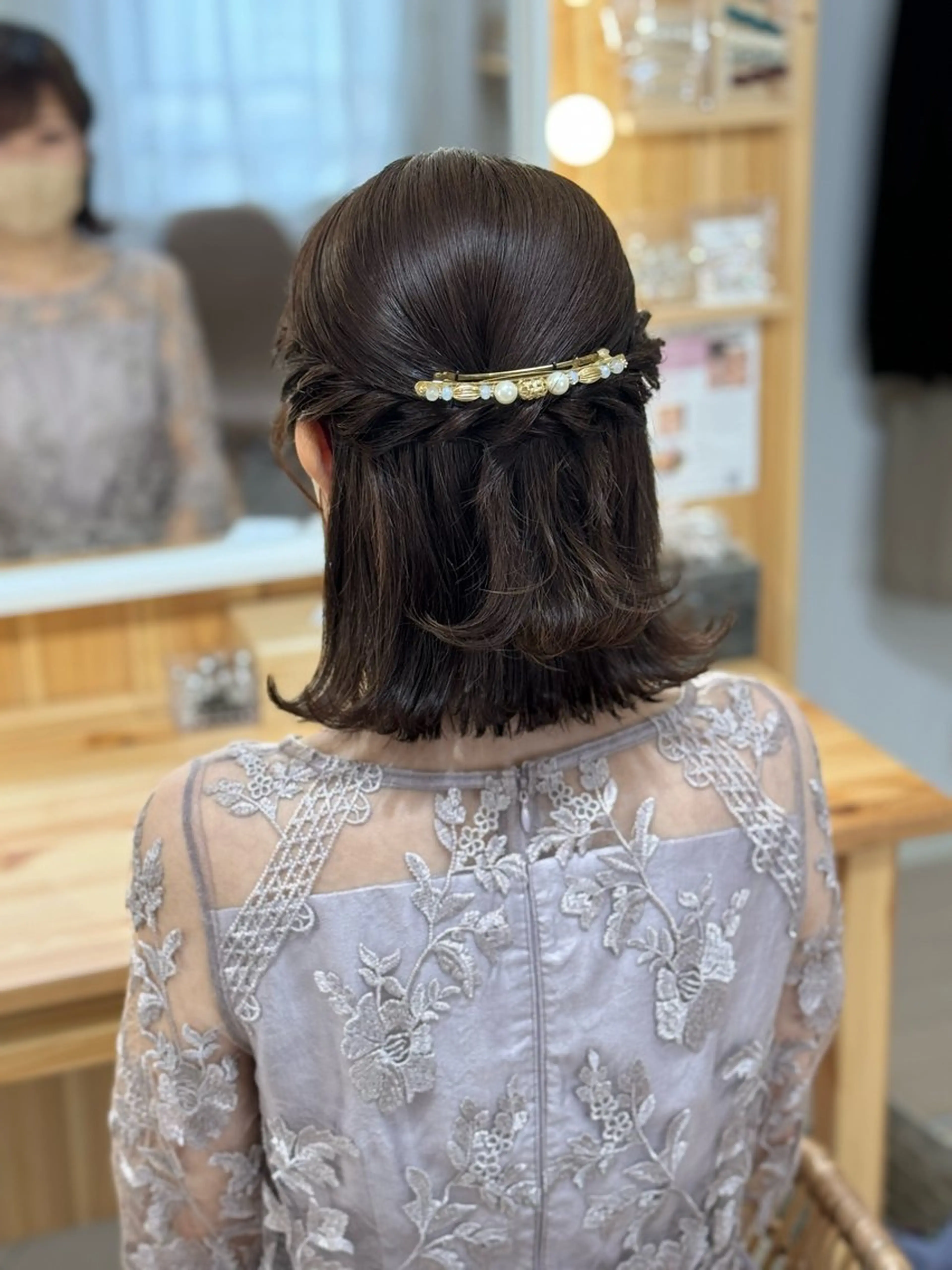 ショート ヘアセット 鷲見 望のヘアスタイル