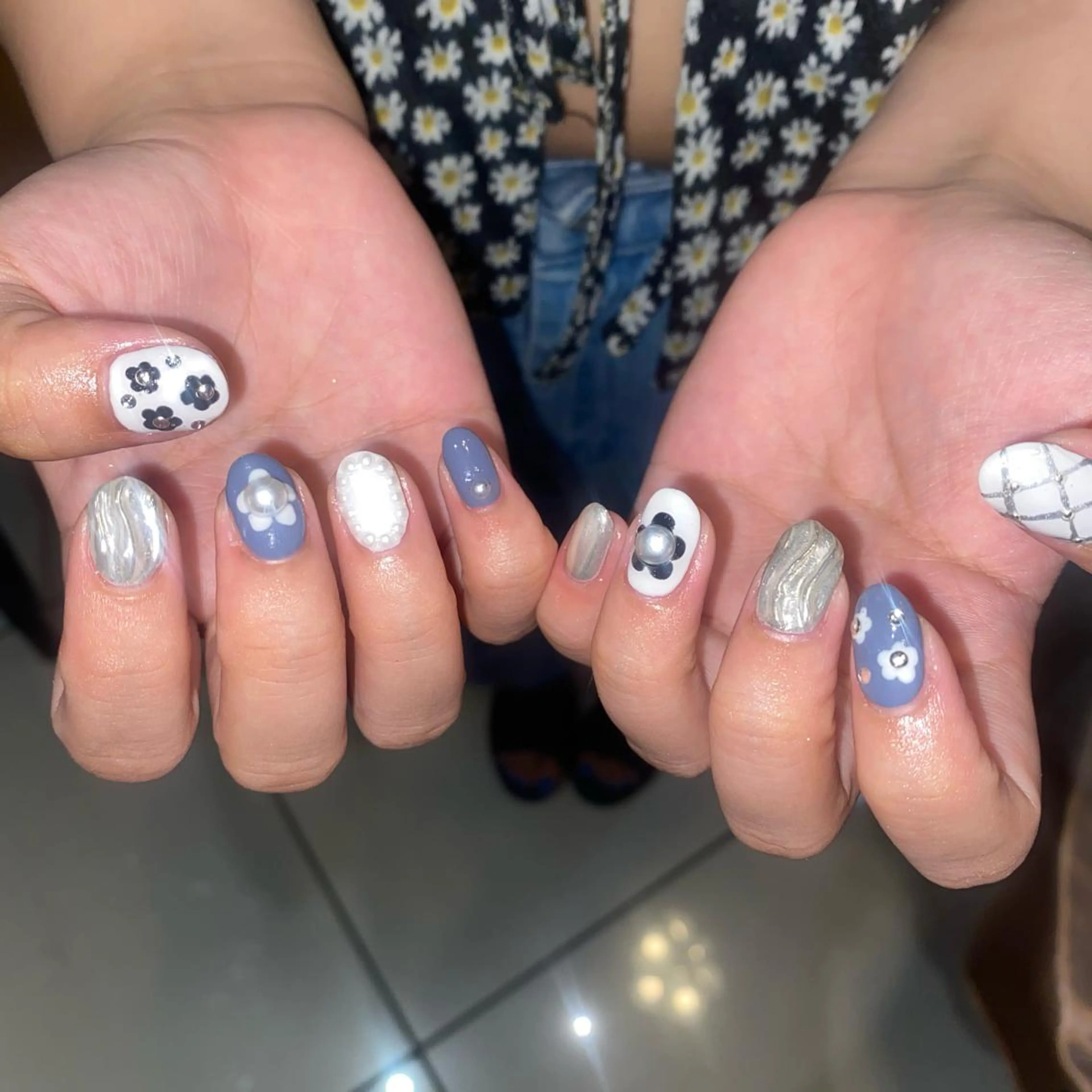 ネイル ハンドネイル ∴Sanae. ∴ トータルビューティーのネイルデザイン