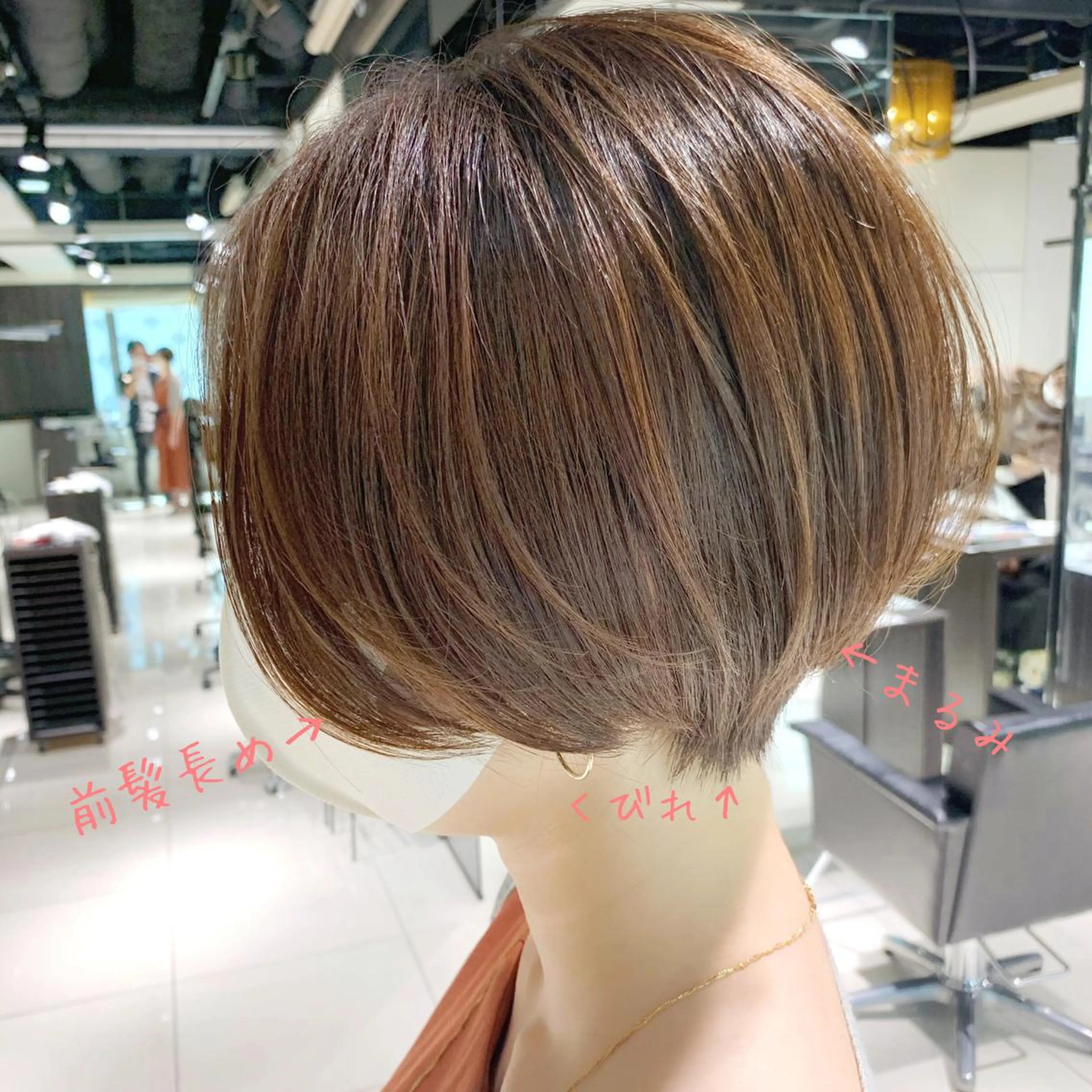 ショート カラー 海外レイヤー鯉渕 【海外風メンズも◎】のヘアスタイル