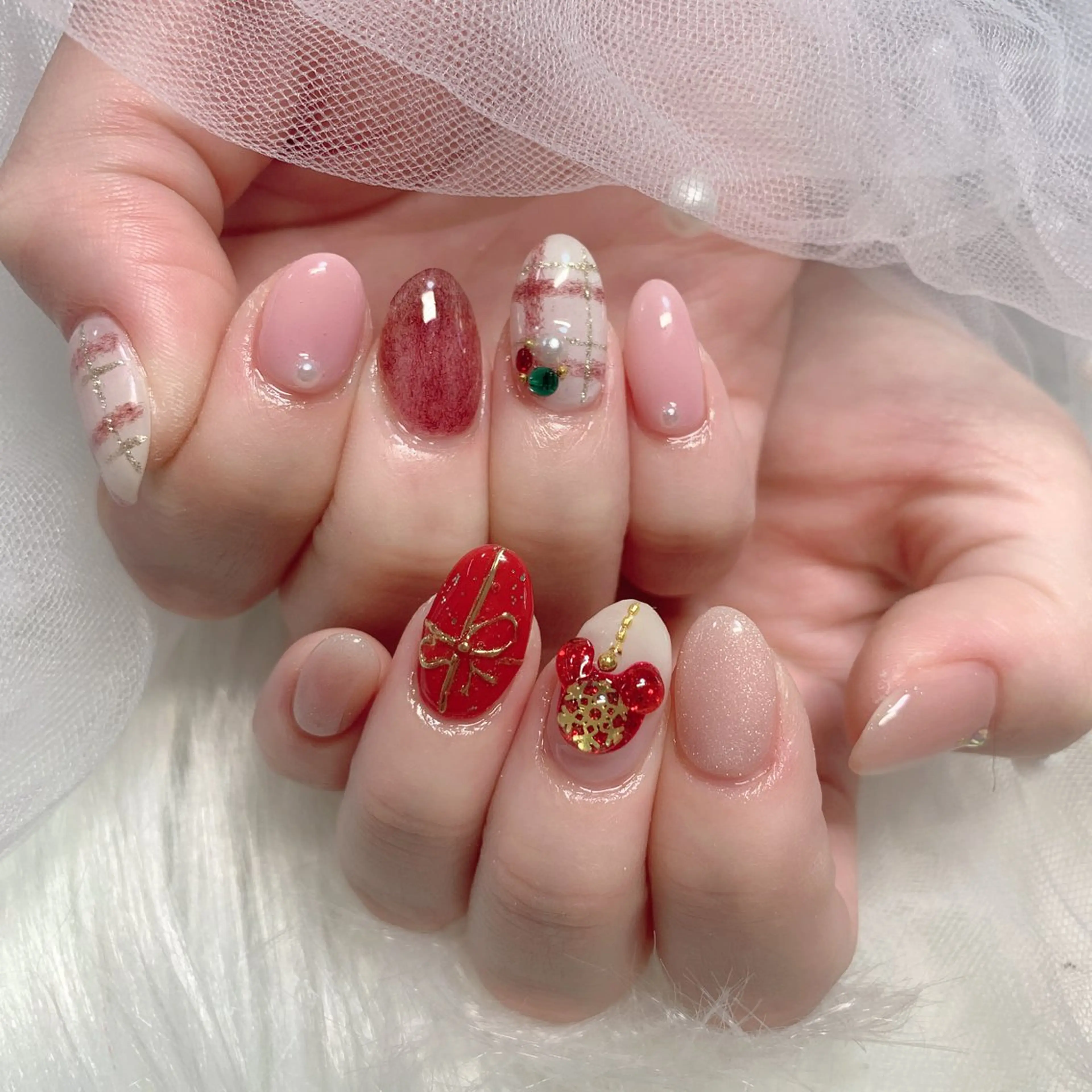 ネイル ハンドネイル 💅ネイルハウス🏡 🎀TOMO🎀のネイルデザイン