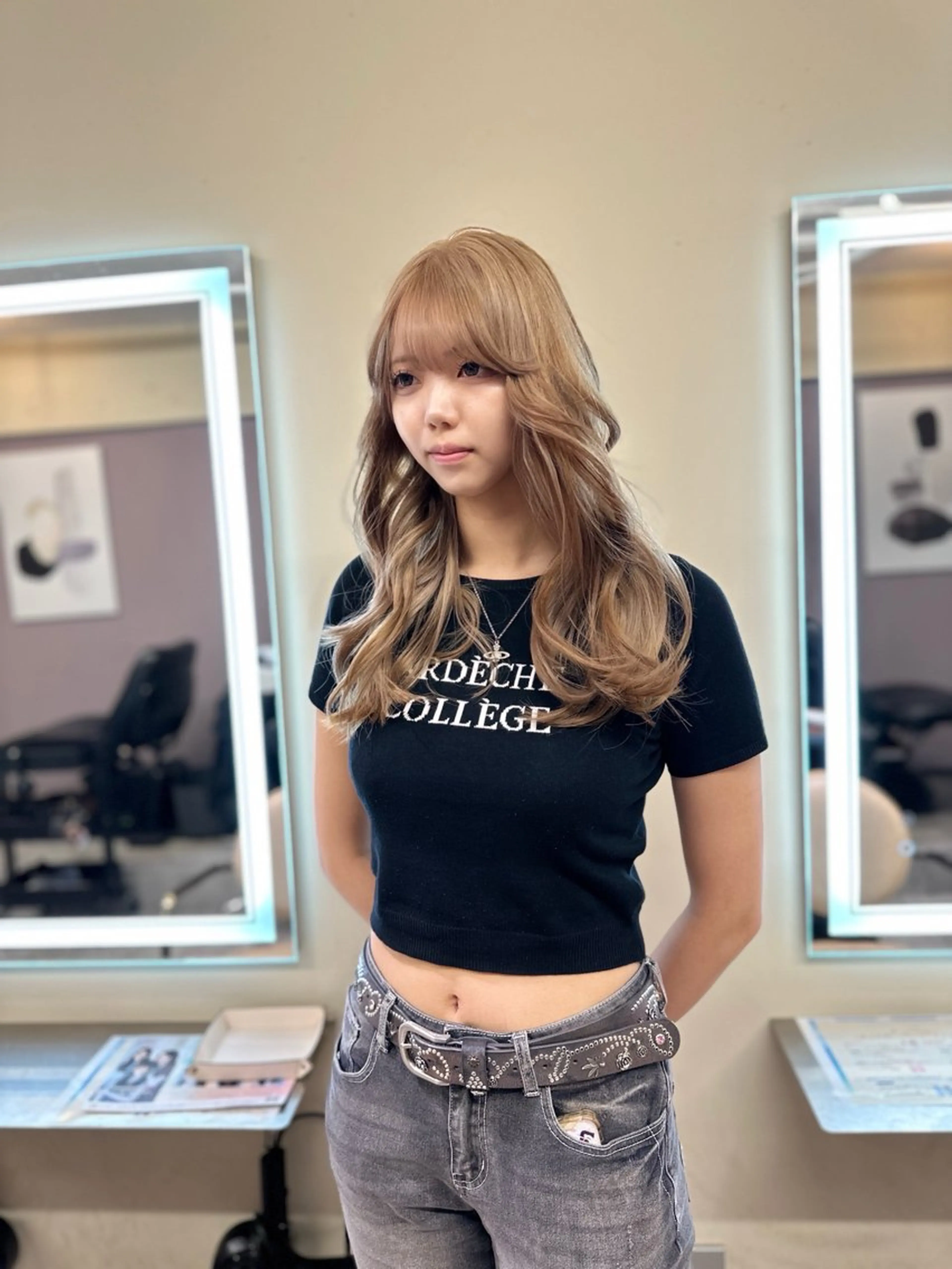 ロング カラー ベージュカラー ミルクティーベージュ カット ヘアカラー 色気レイヤーカット 大和健生のヘアスタイル