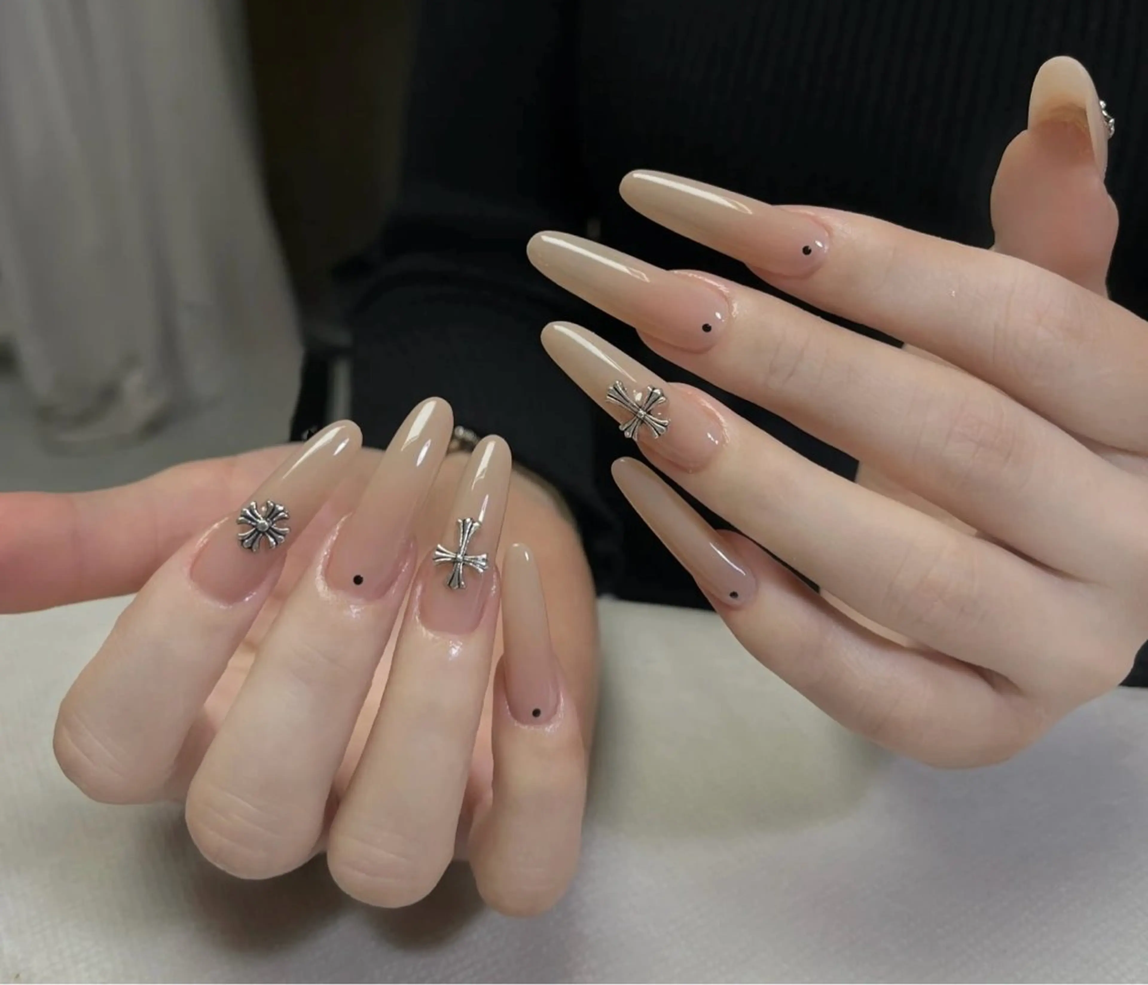 ネイル ハンドネイル YUN ネイルサロンのネイルデザイン