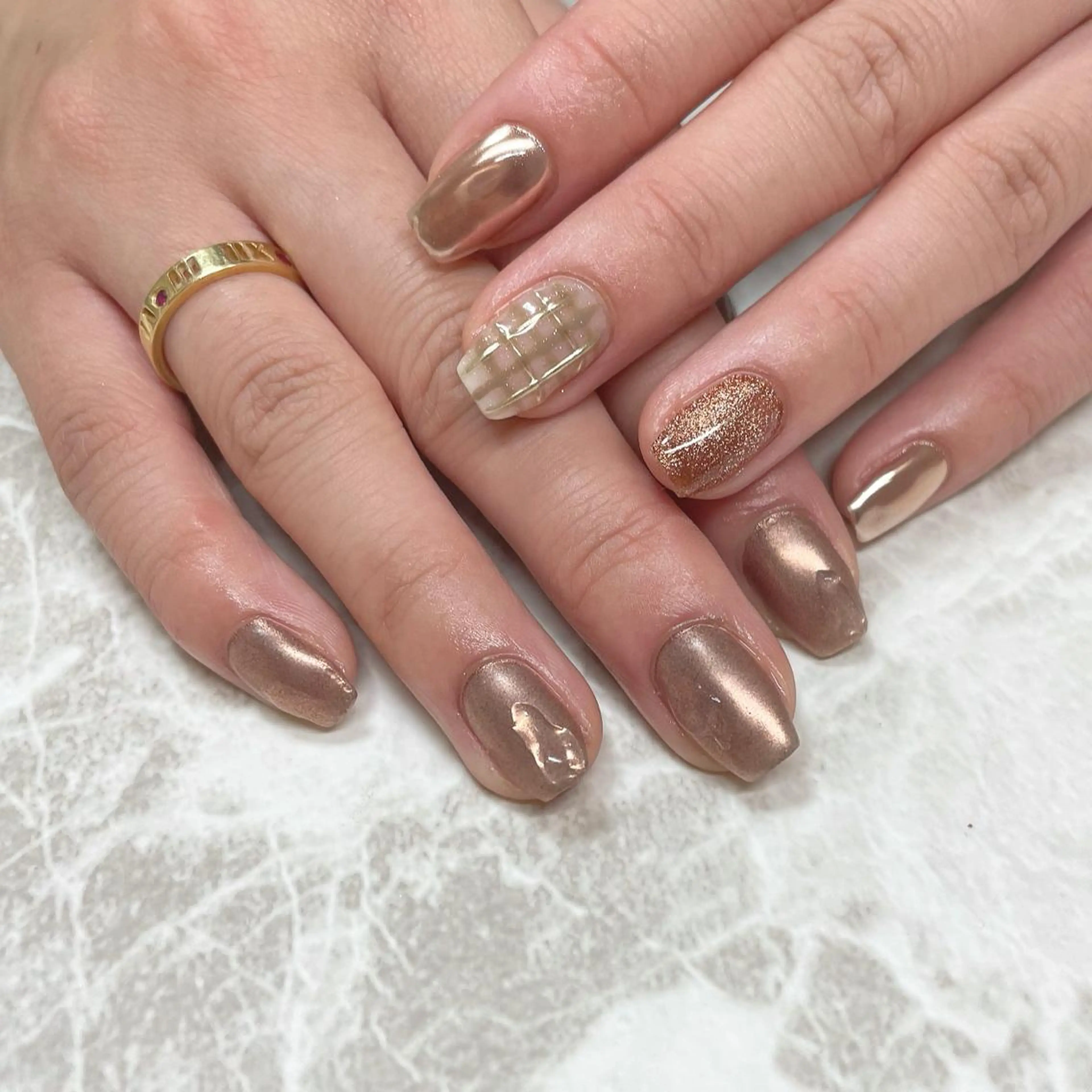 ネイル essence所属・pétit maakoのネイルデザイン