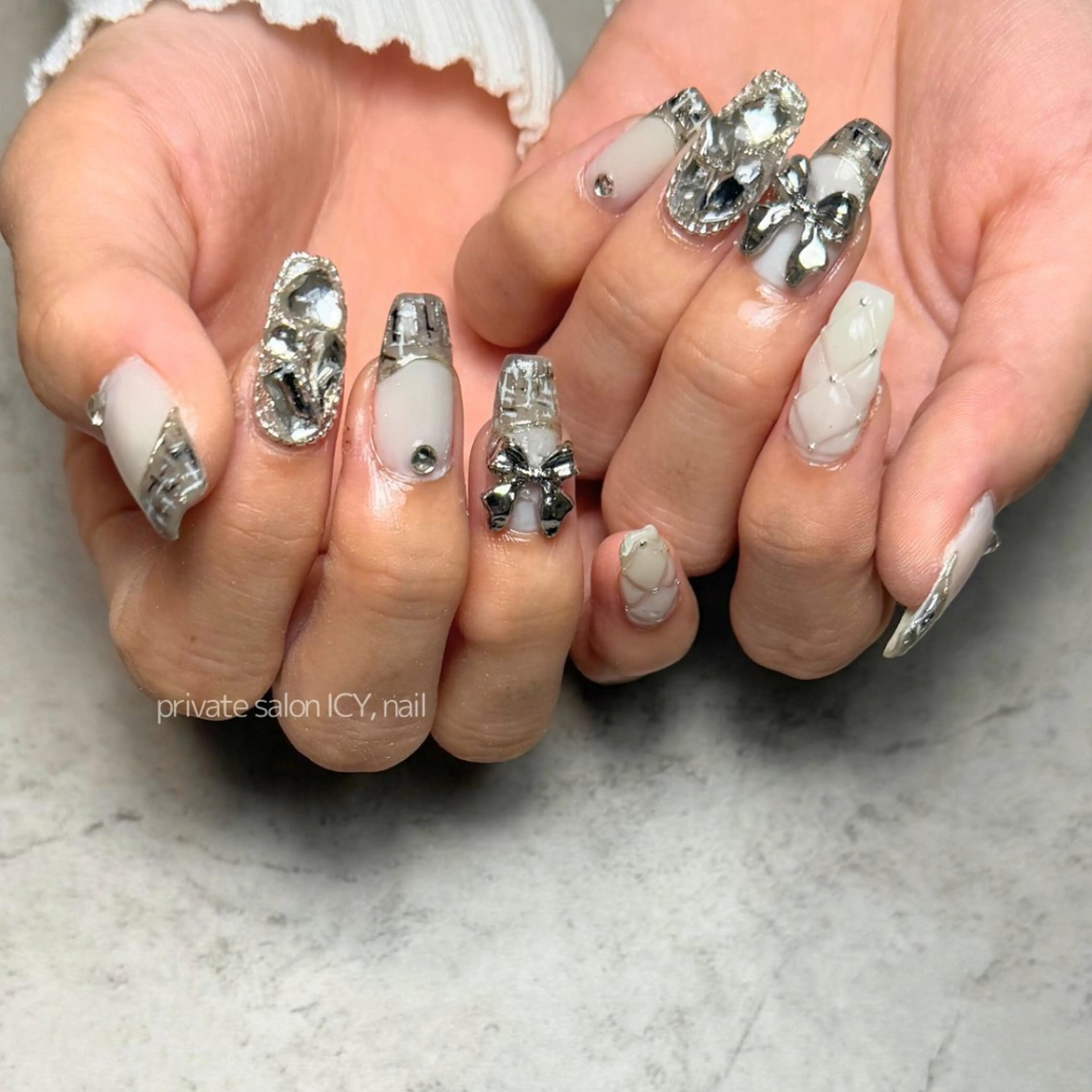 ネイル ハンドネイル ICY,nail REINAのネイルデザイン