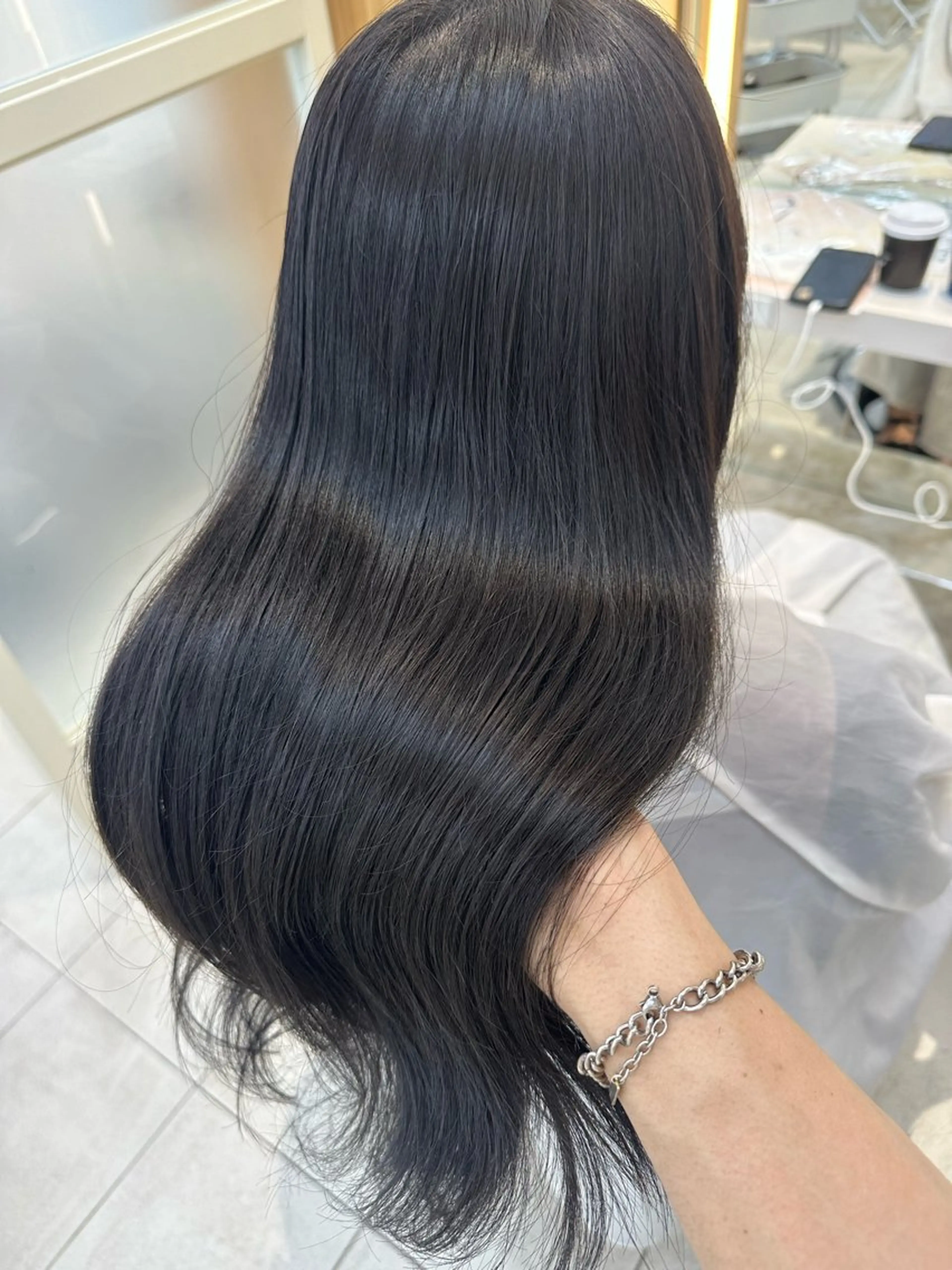 ロング oto🎀×美髪× シースルー前髪🤍のヘアスタイル