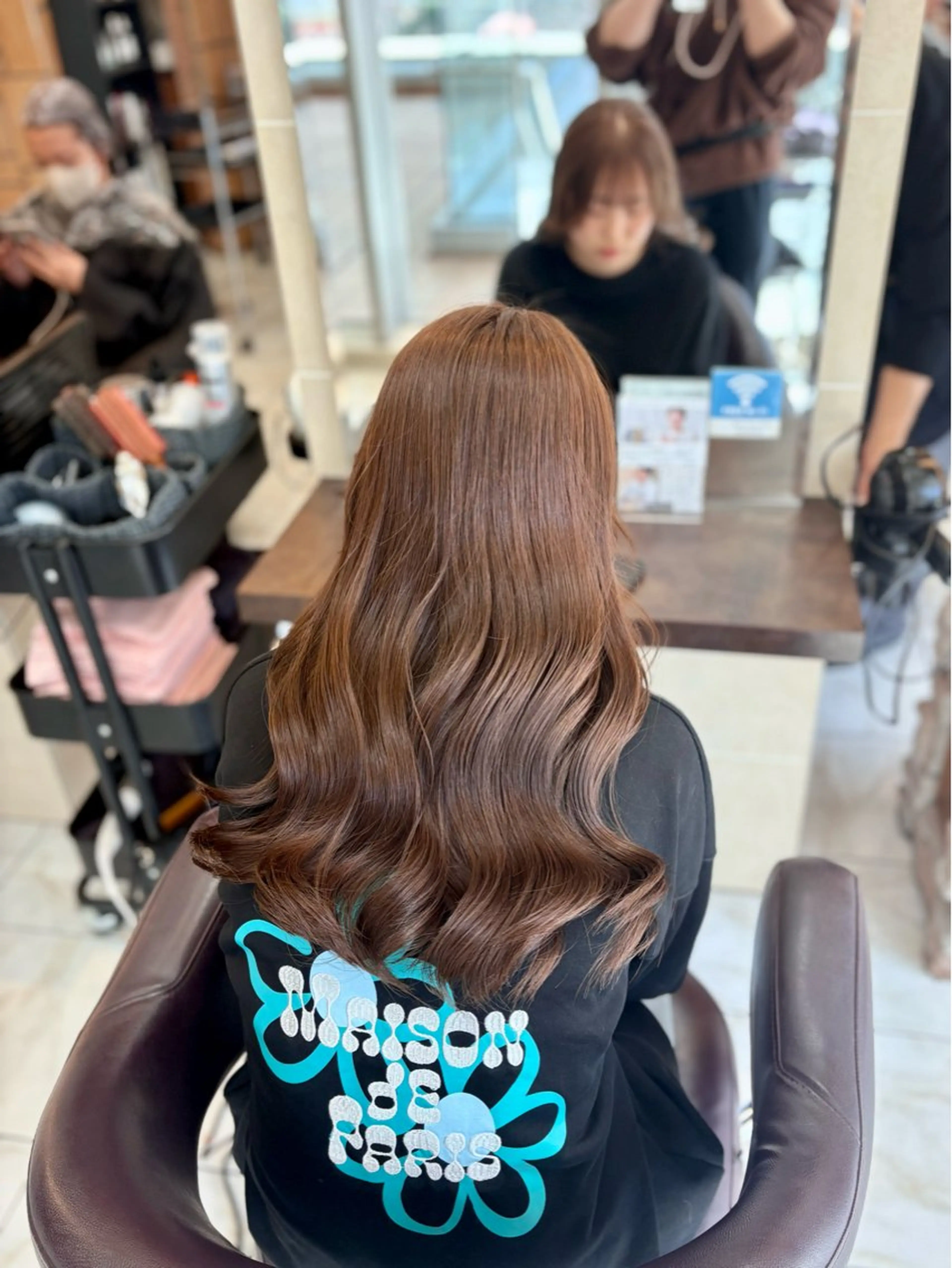 ロング カラー ベージュカラー ショコラベージュ ヘアカラー トリートメント 🎀透明感カラー 🐈ナズナのヘアスタイル