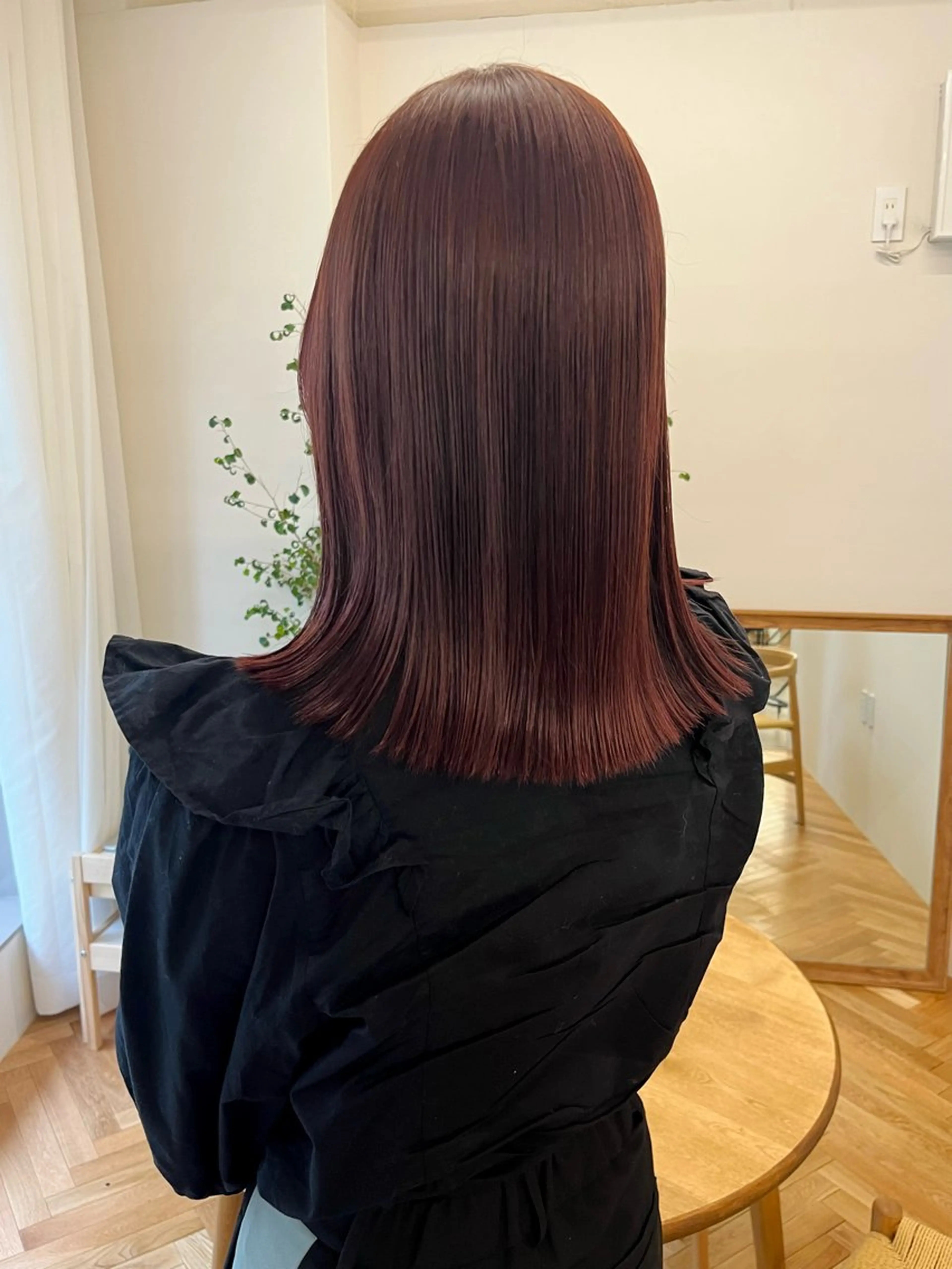 ミディアム カラー ブラウンカラー ラベンダーカラー ラベンダーピンク ピンクカラー レッドカラー カット ヘアカラー トリートメント 西山 紗耶香🪽 透明感カラー/ボブのヘアスタイル