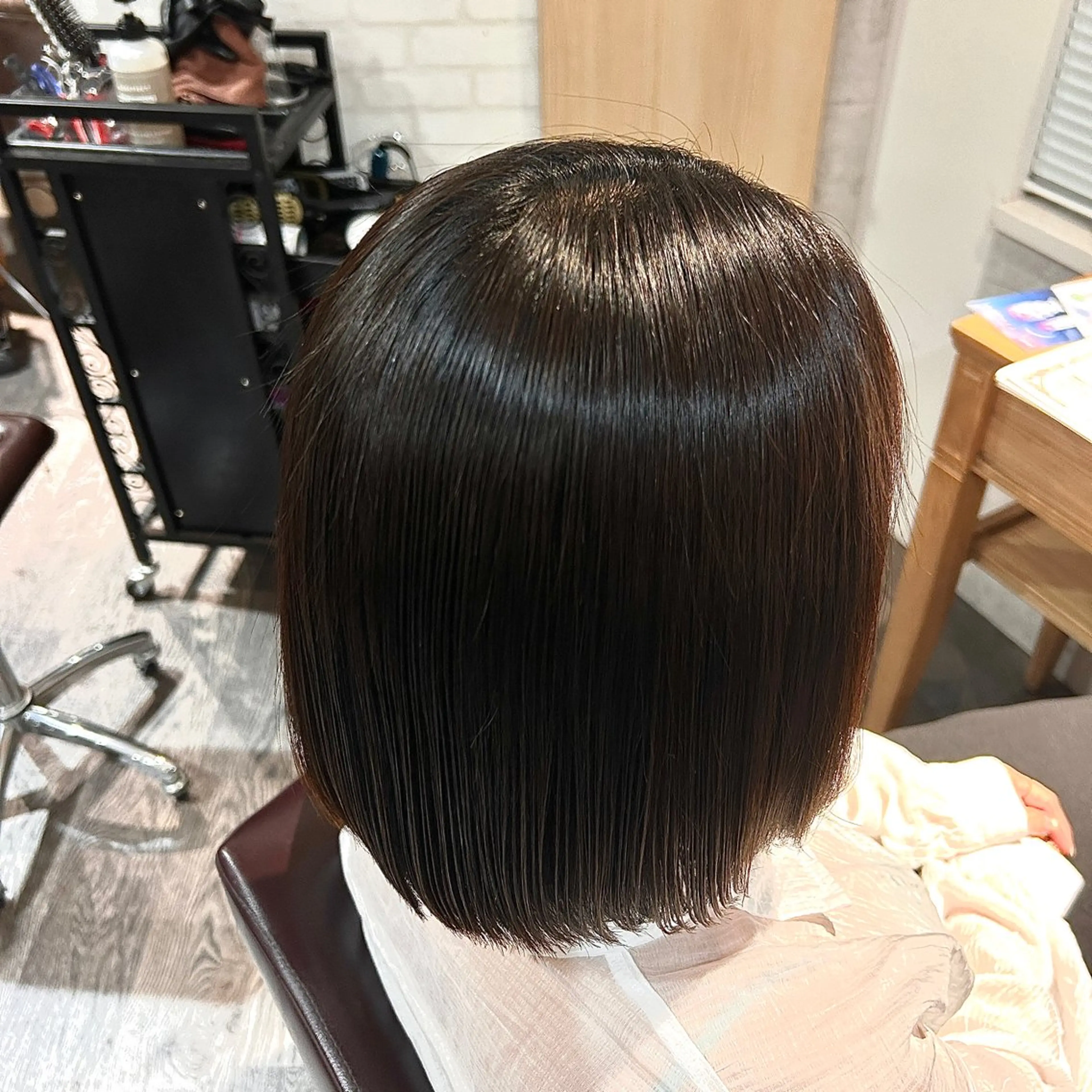 ミディアム ハイトーン🇰🇷 19歳美容師アリルのヘアスタイル