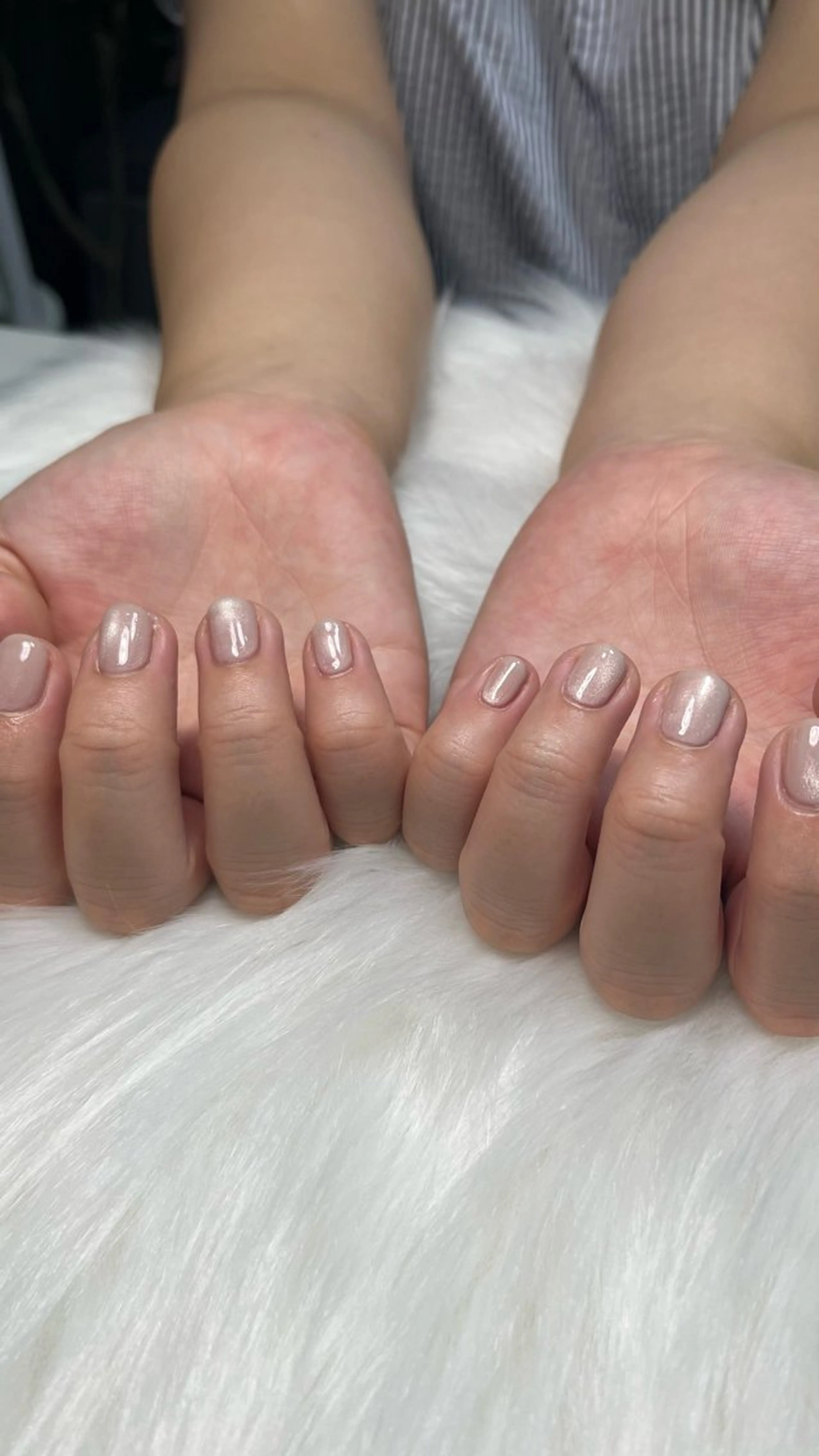 ネイル マグネットネイル オフィスネイル ピンク ピンクベージュ シンプルネイル ハンドネイル Nail salon Hanakoのネイルデザイン