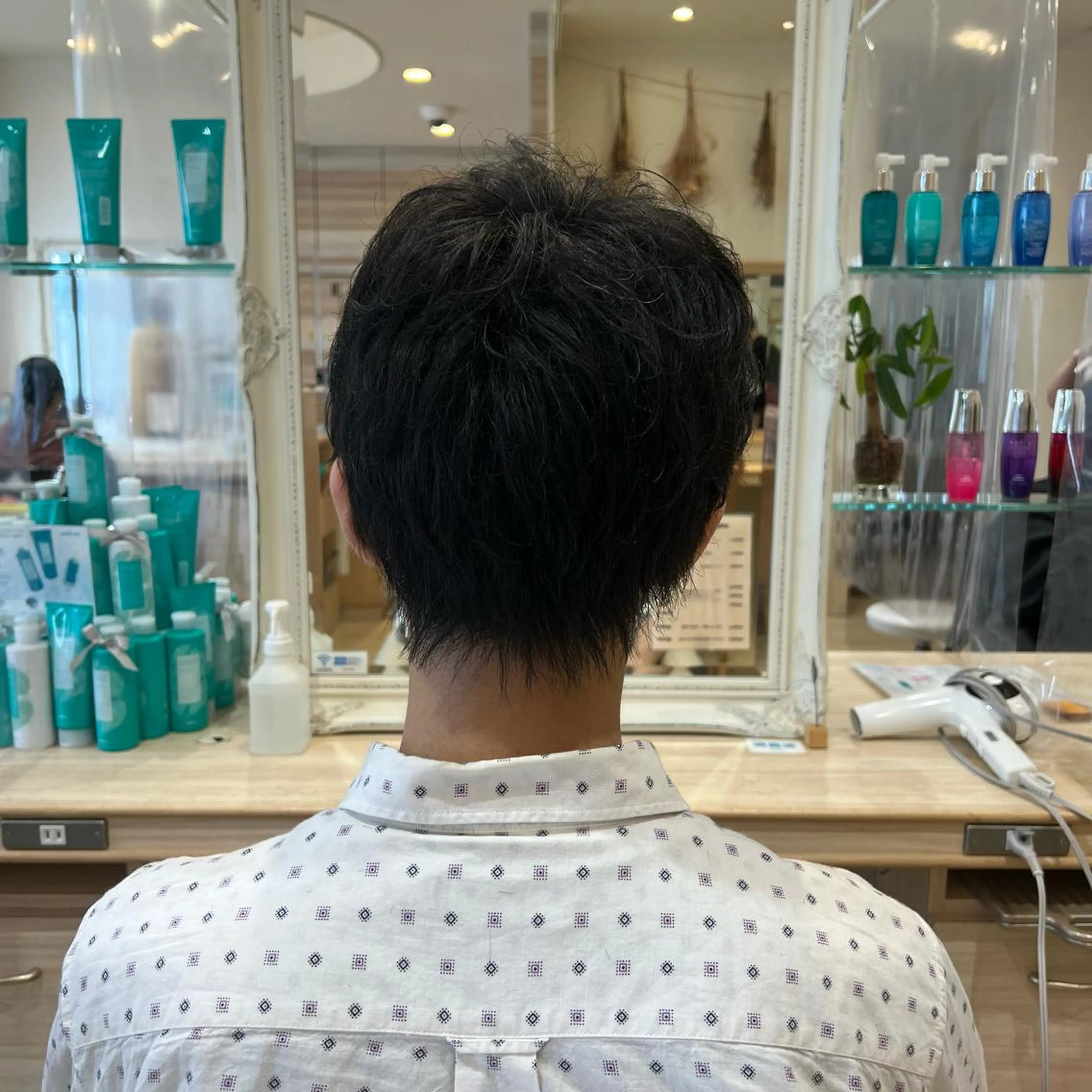 メンズ ダブルカラー🌷✨ 守屋紗希のヘアスタイル
