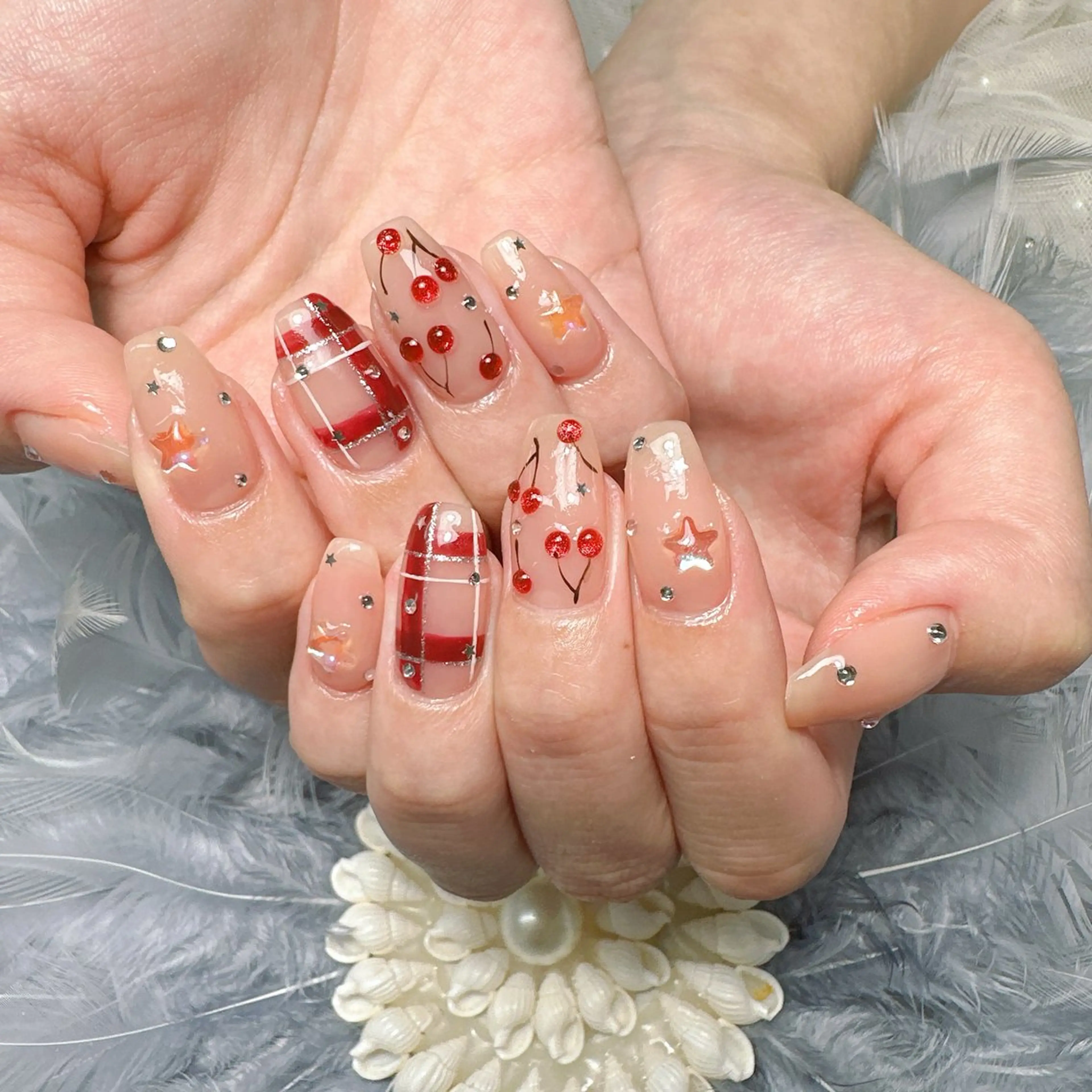 ネイル 持ち込み ハンドネイル Pretty Nail Salon     　(ジェル&ケア)所属・Pretty Nail Salonのネイルデザイン