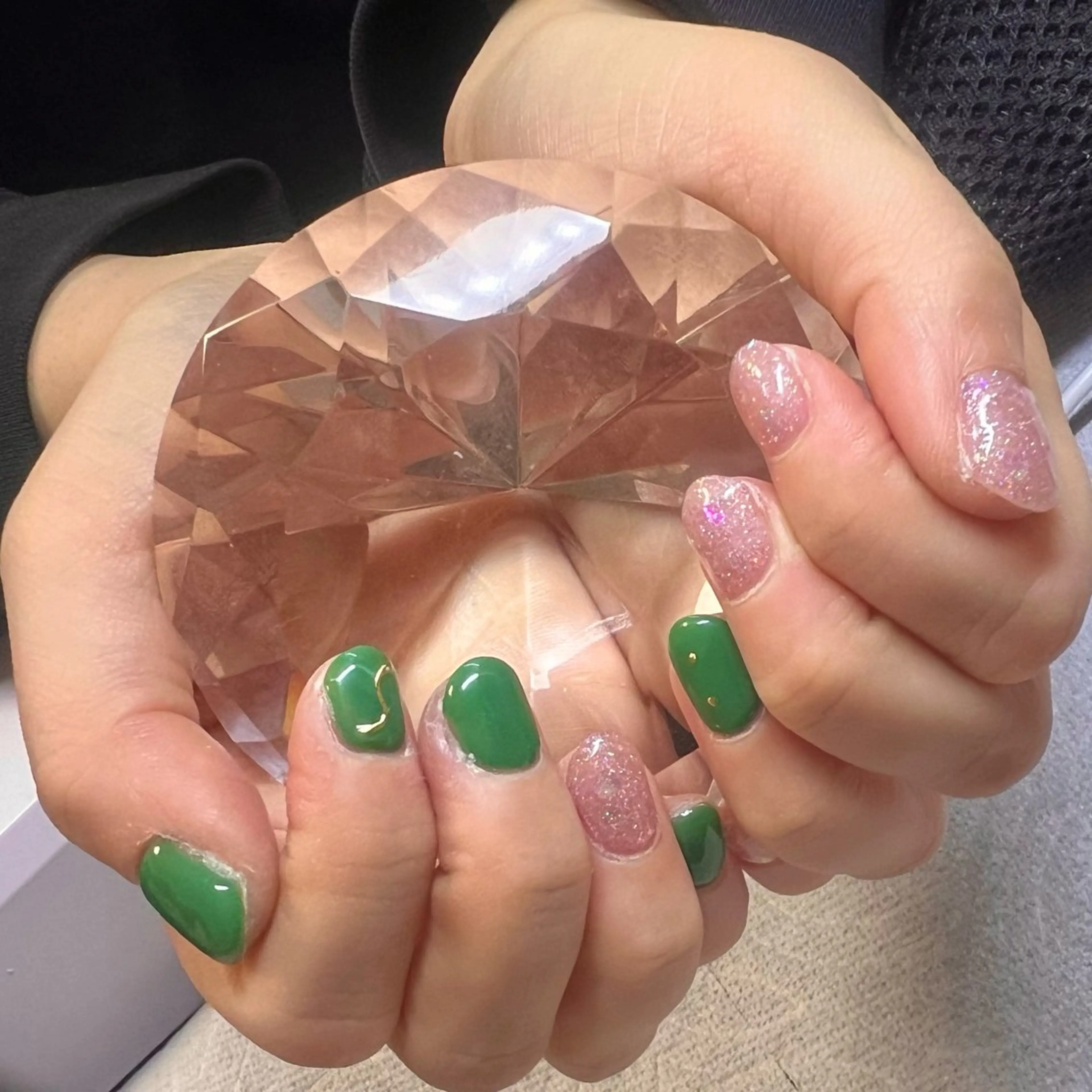 ネイル ハンドネイル やつや ももかのネイルデザイン