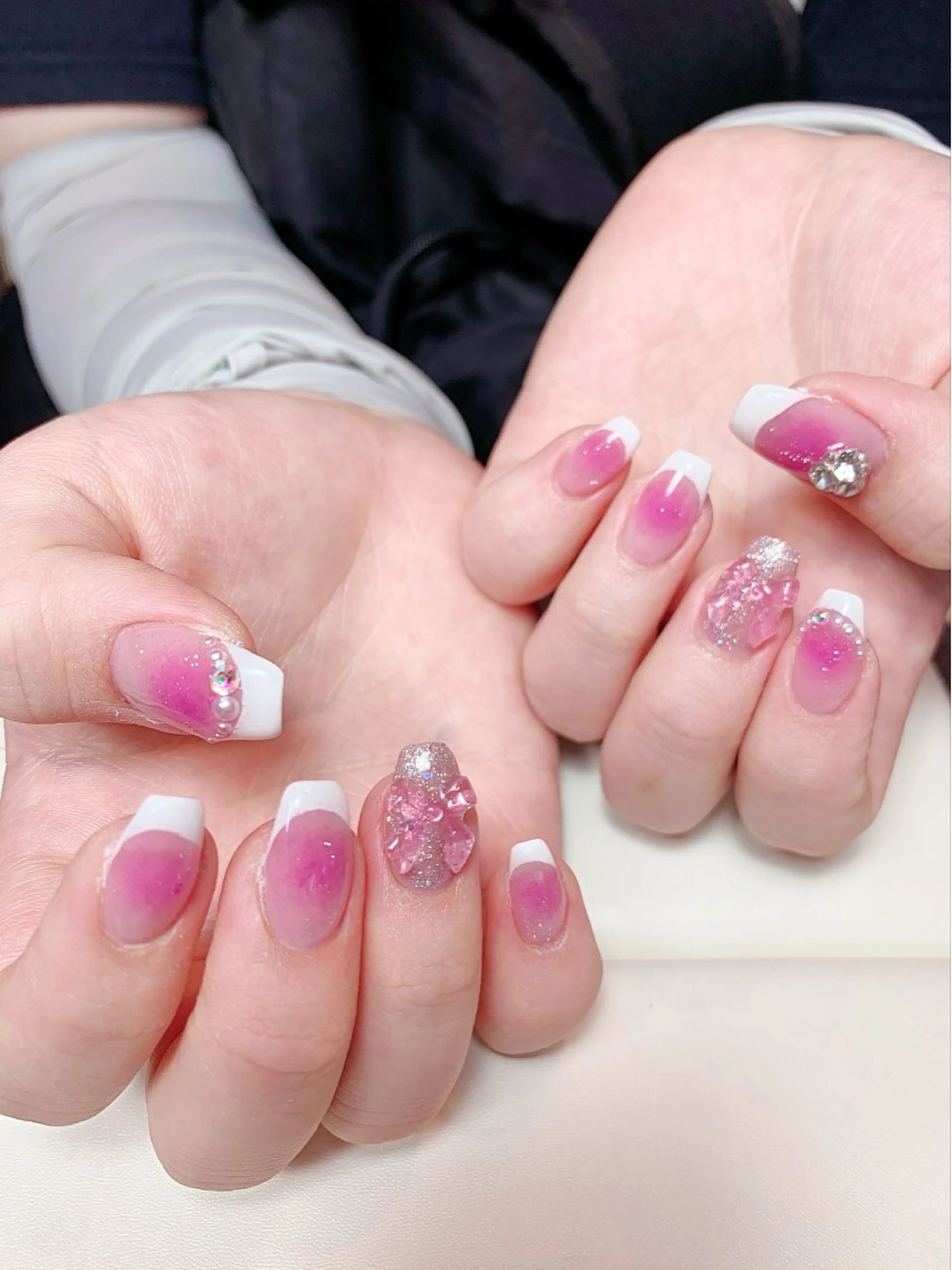 ネイル チークネイル フレンチネイル ハンドネイル Nail Salon R.N アールドットエヌ所属・R.N アールドットエヌのネイルデザイン