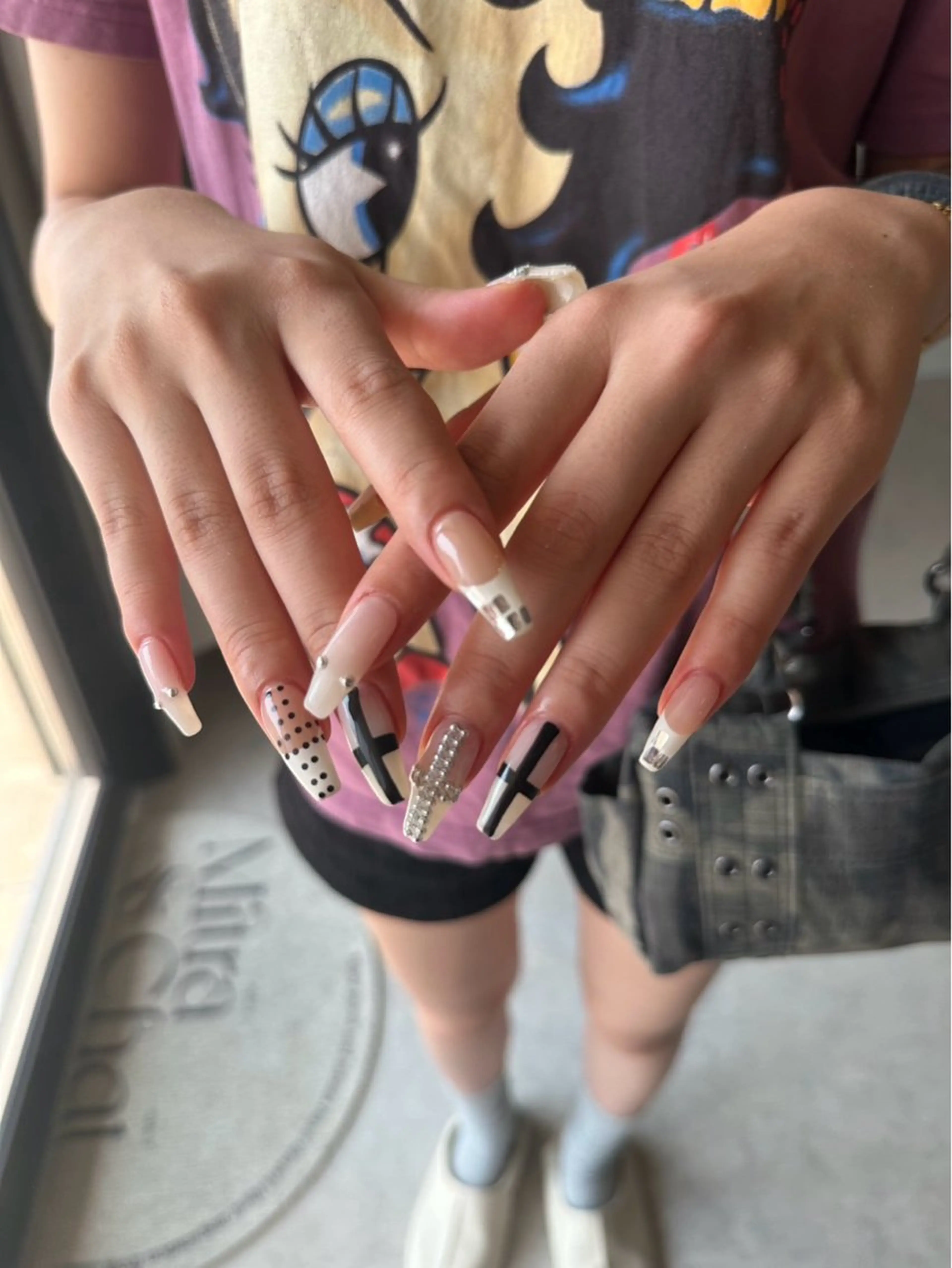 ネイル ハンドネイル nailsalon YOLOのネイルデザイン