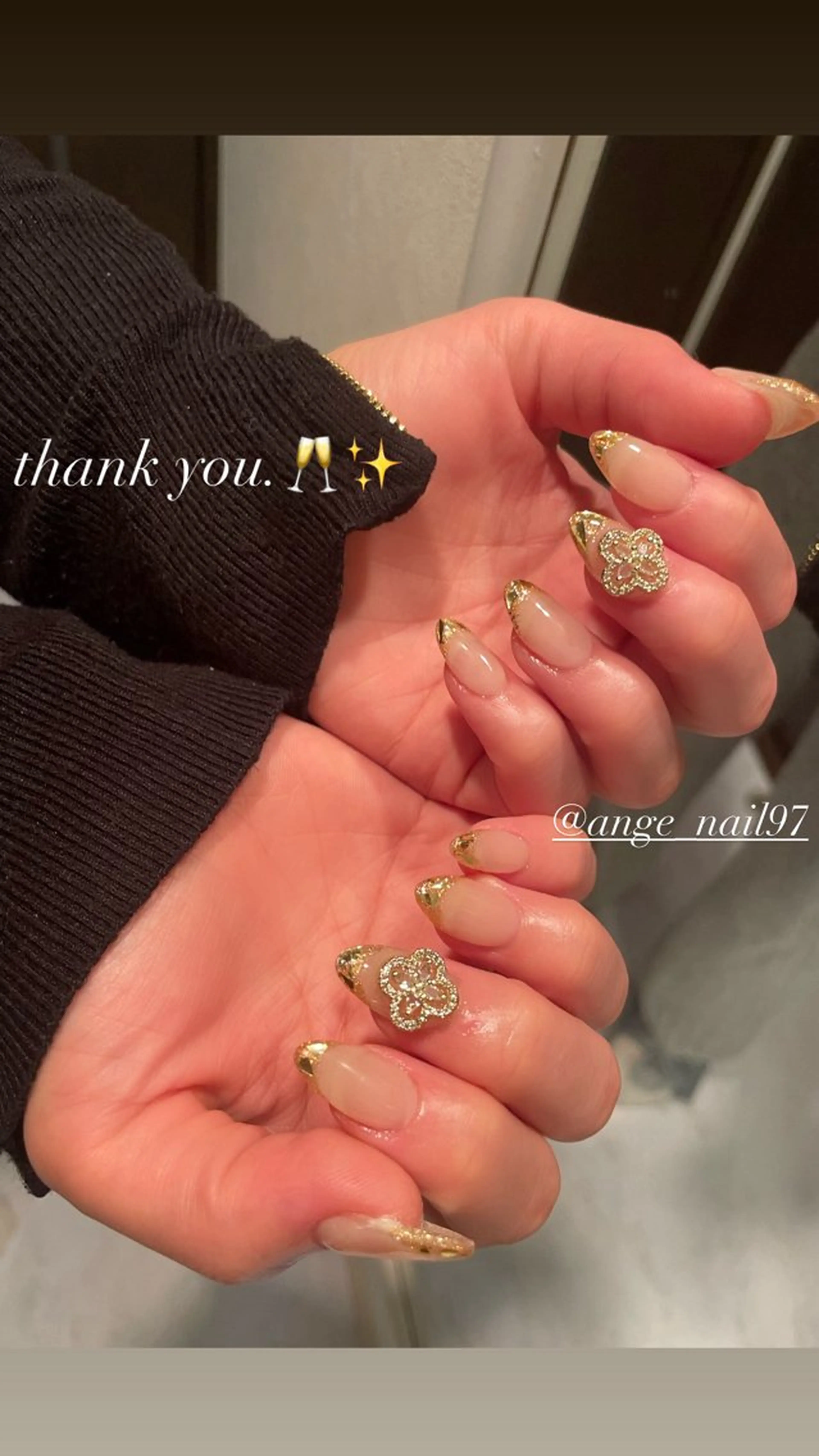 ネイル フレンチネイル ガーリー ガラスフレンチ ゴールド キラキラネイル ハンドネイル Nail salon 🎀Angeのネイルデザイン