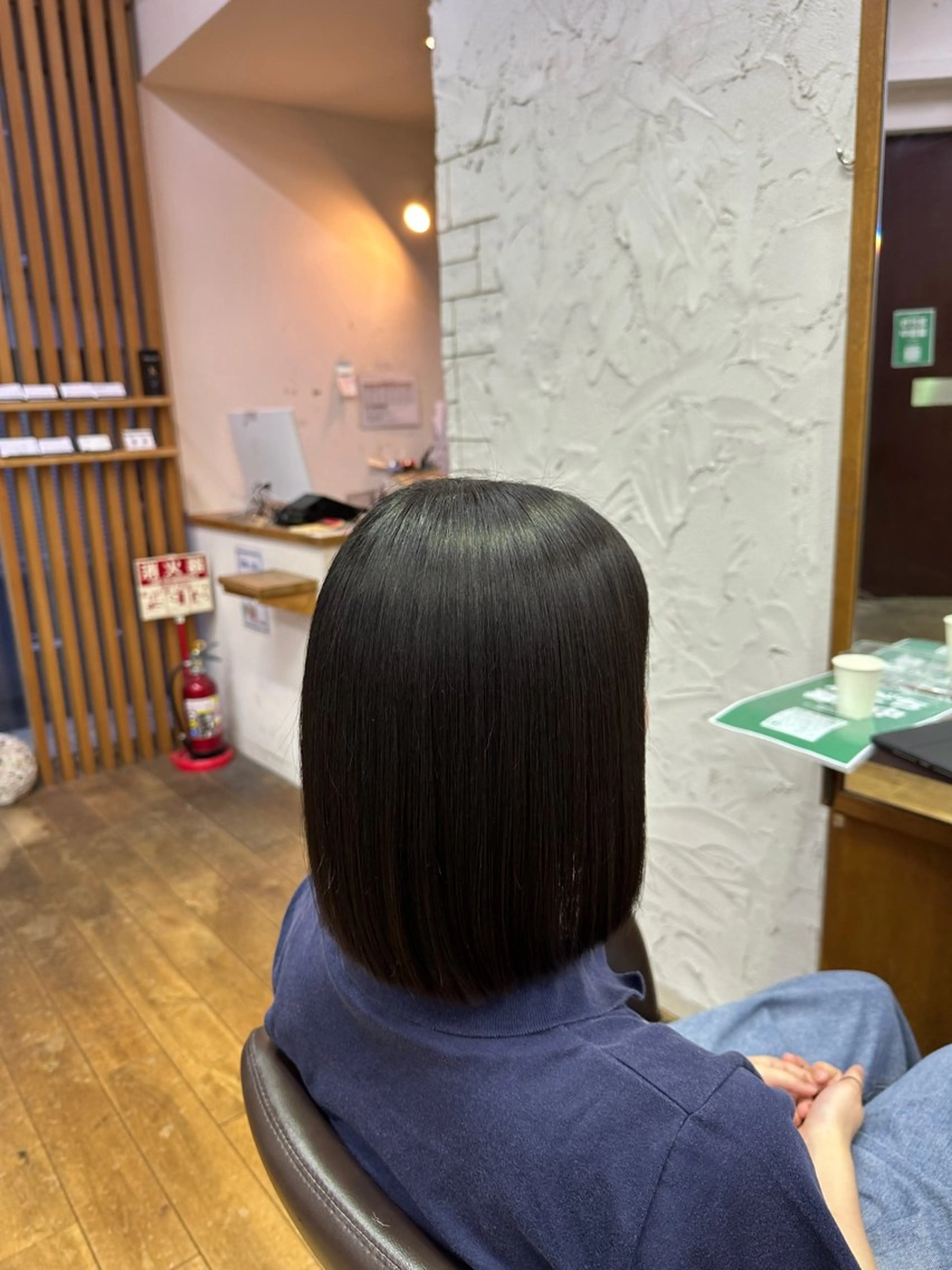 縮毛矯正+揃えるだけカットの写真