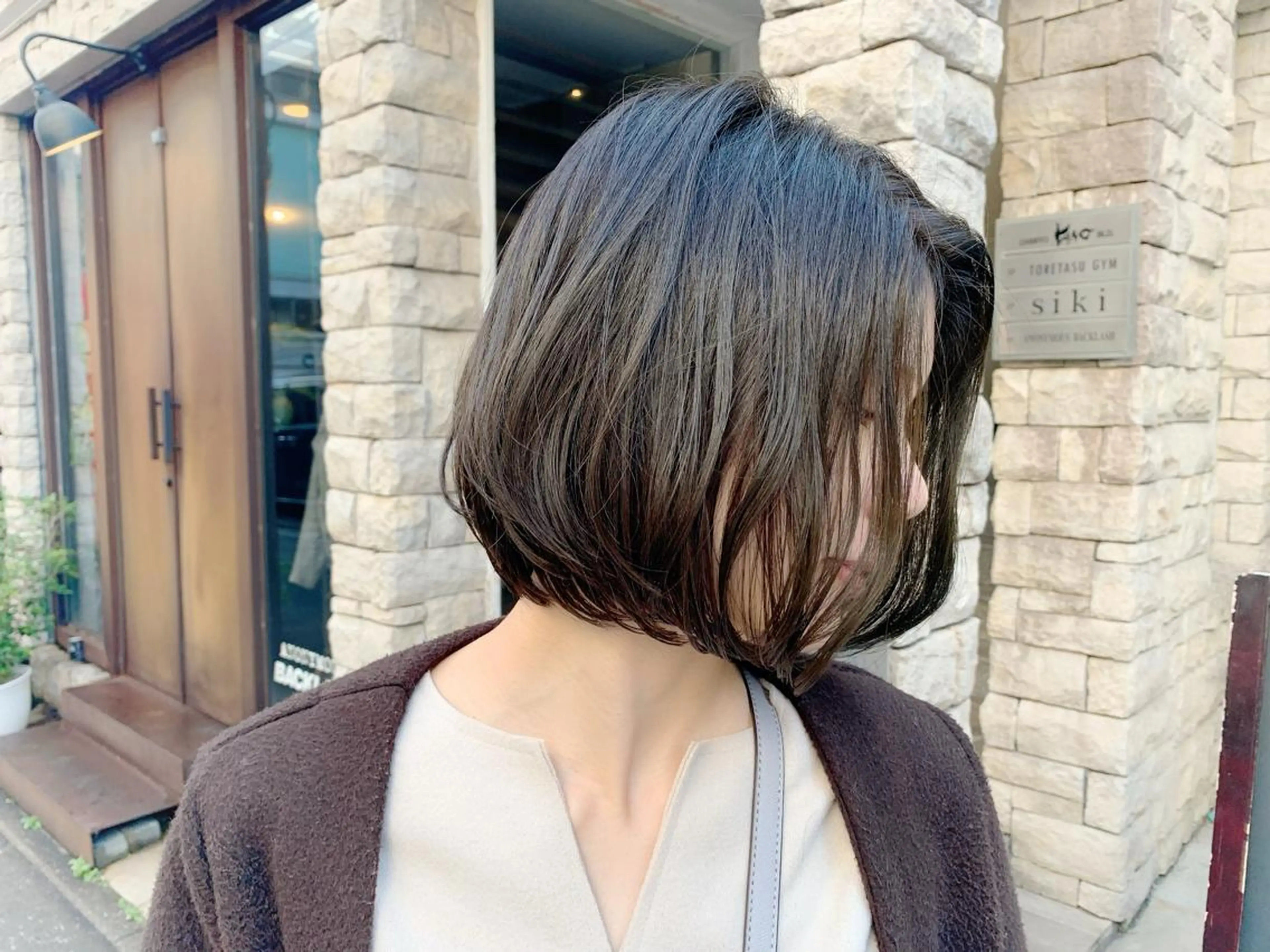 ショート カラー ボブ EMANON天神所属・Hitomi Ezakiのヘアスタイル