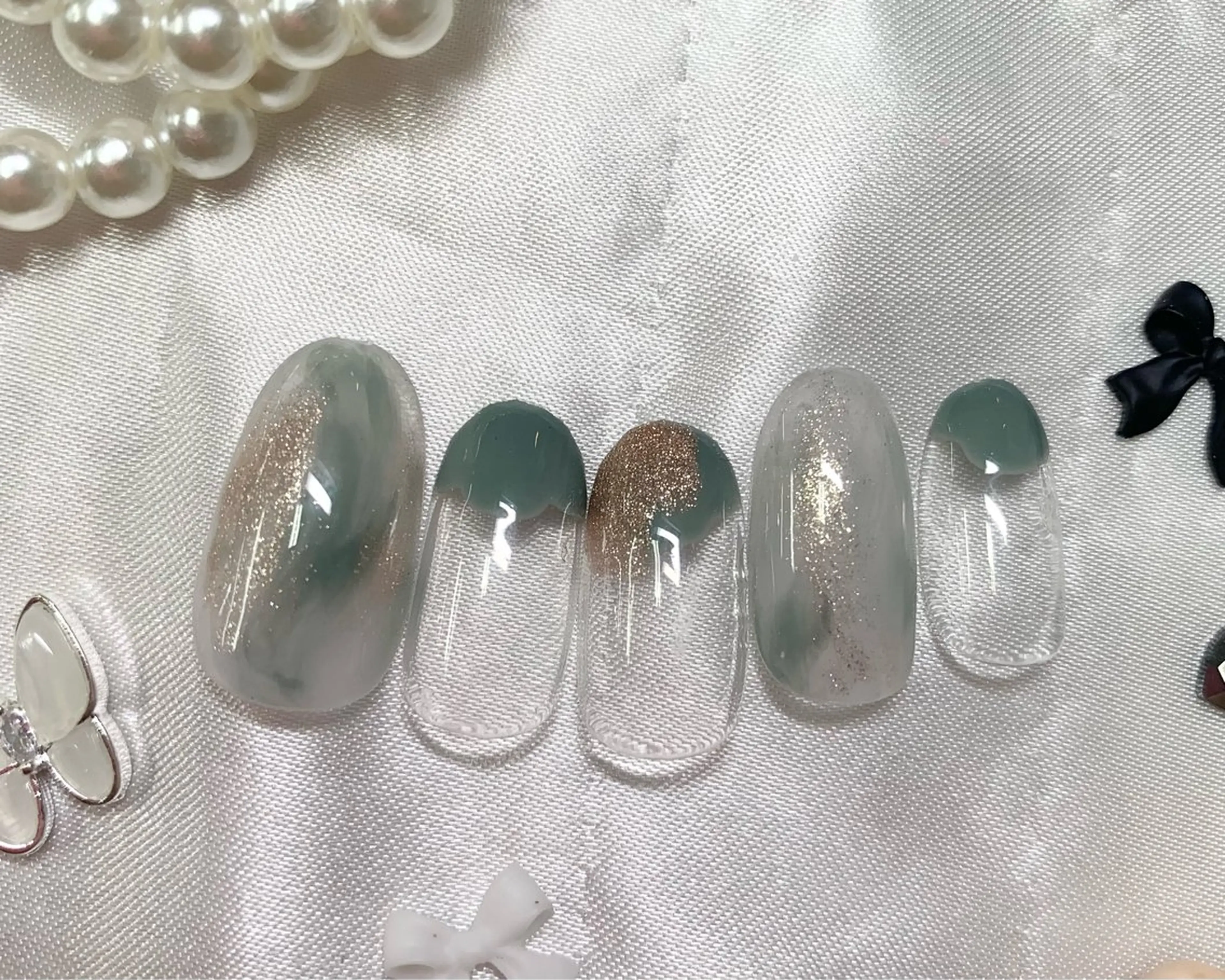 ネイル ハンドネイル ネイルPetit Ribbonのネイルデザイン