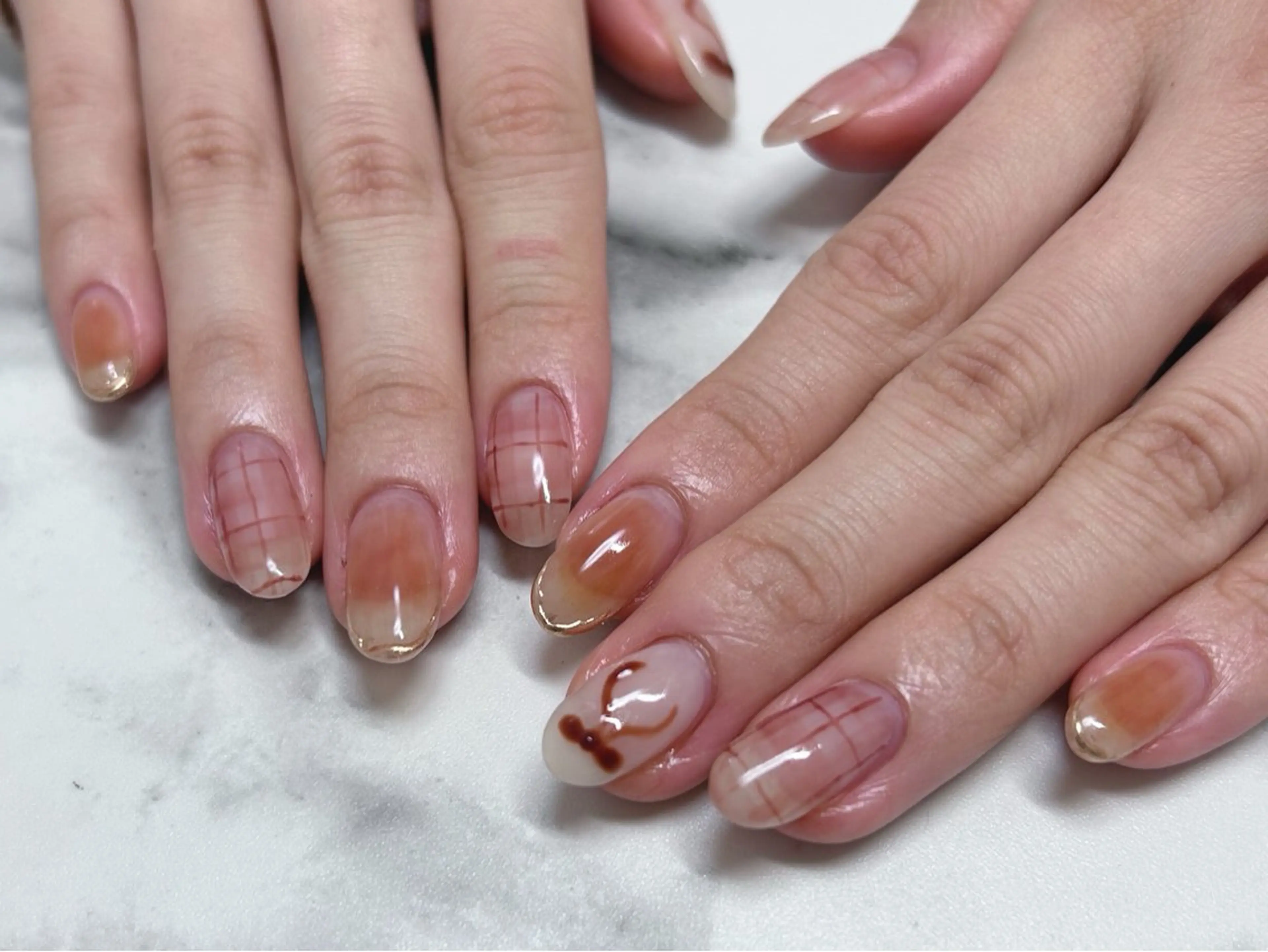 ネイル ニュアンスネイル ハンドネイル ネイルサロン KURIKINDIのネイルデザイン