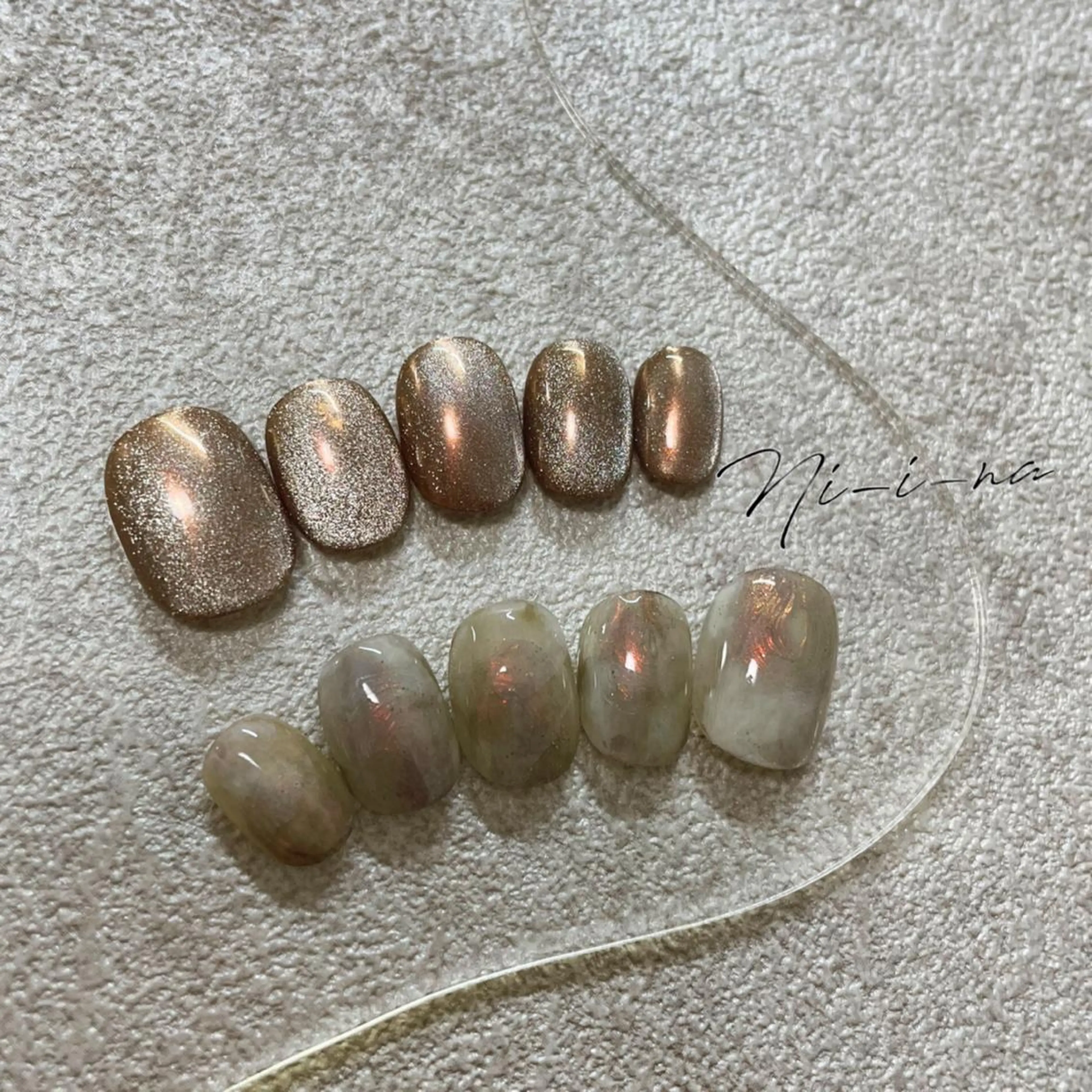 ネイル マグネットネイル ミラーネイル ニュアンスネイル ハンドネイル nail salon Ni-i-naのネイルデザイン