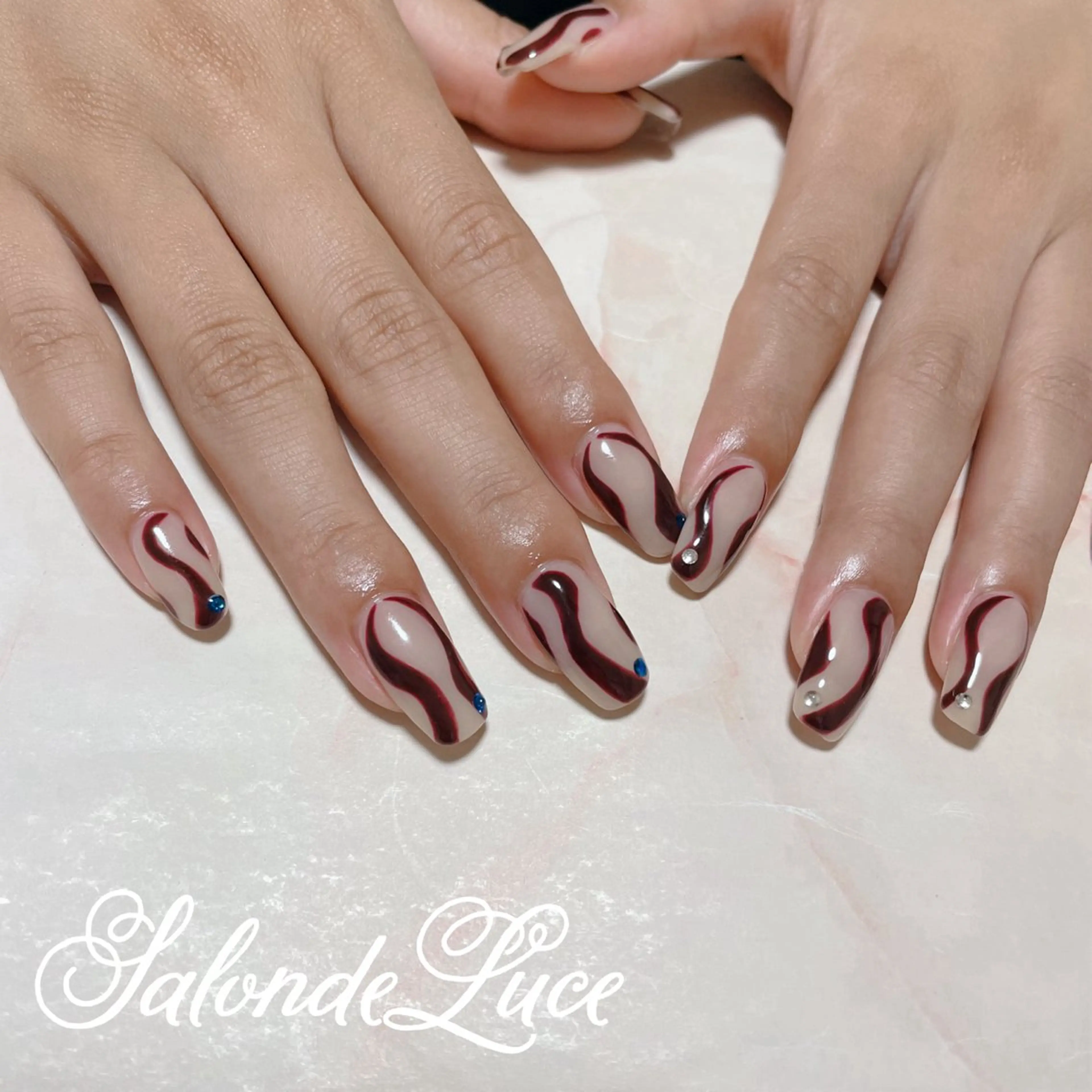 ネイル アートネイル 持ち込み ハンドネイル Salon de Luceのネイルデザイン