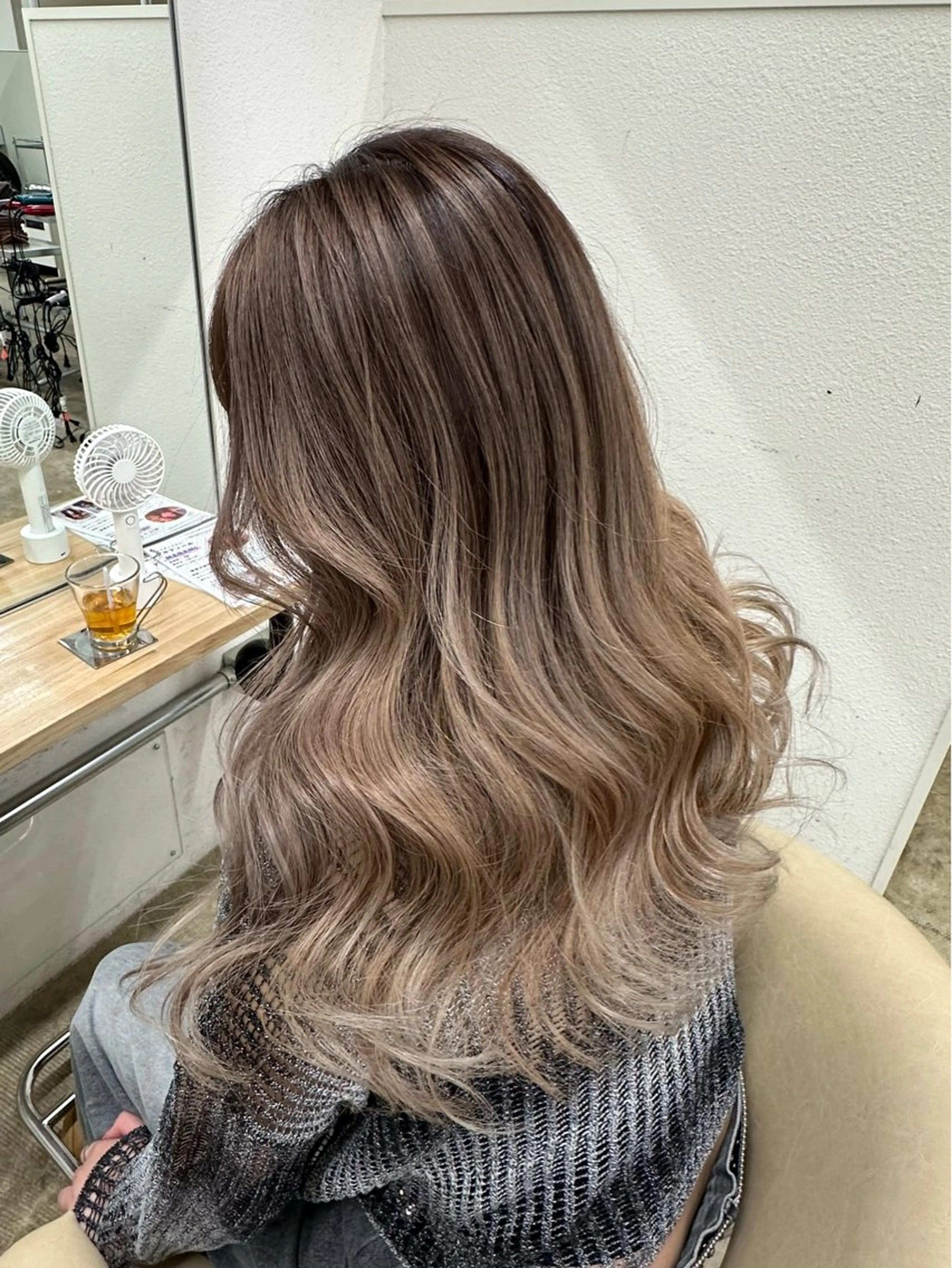 カラー Femme woman所属・Femme ♡AIRIのヘアスタイル