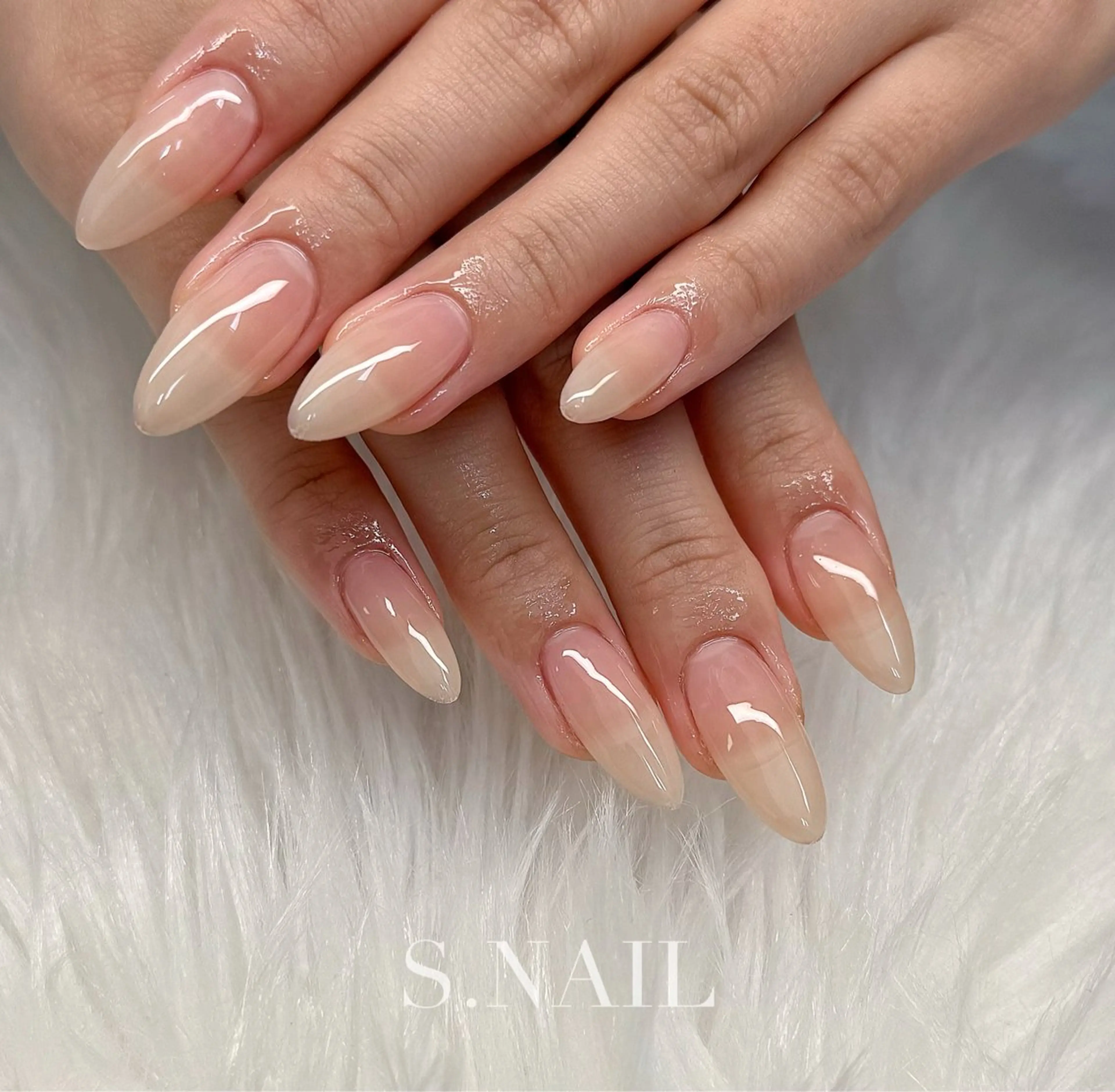 ネイル ワンカラーネイル ハンドネイル S♡NAIL所属・S.NAIL Suuのネイルデザイン