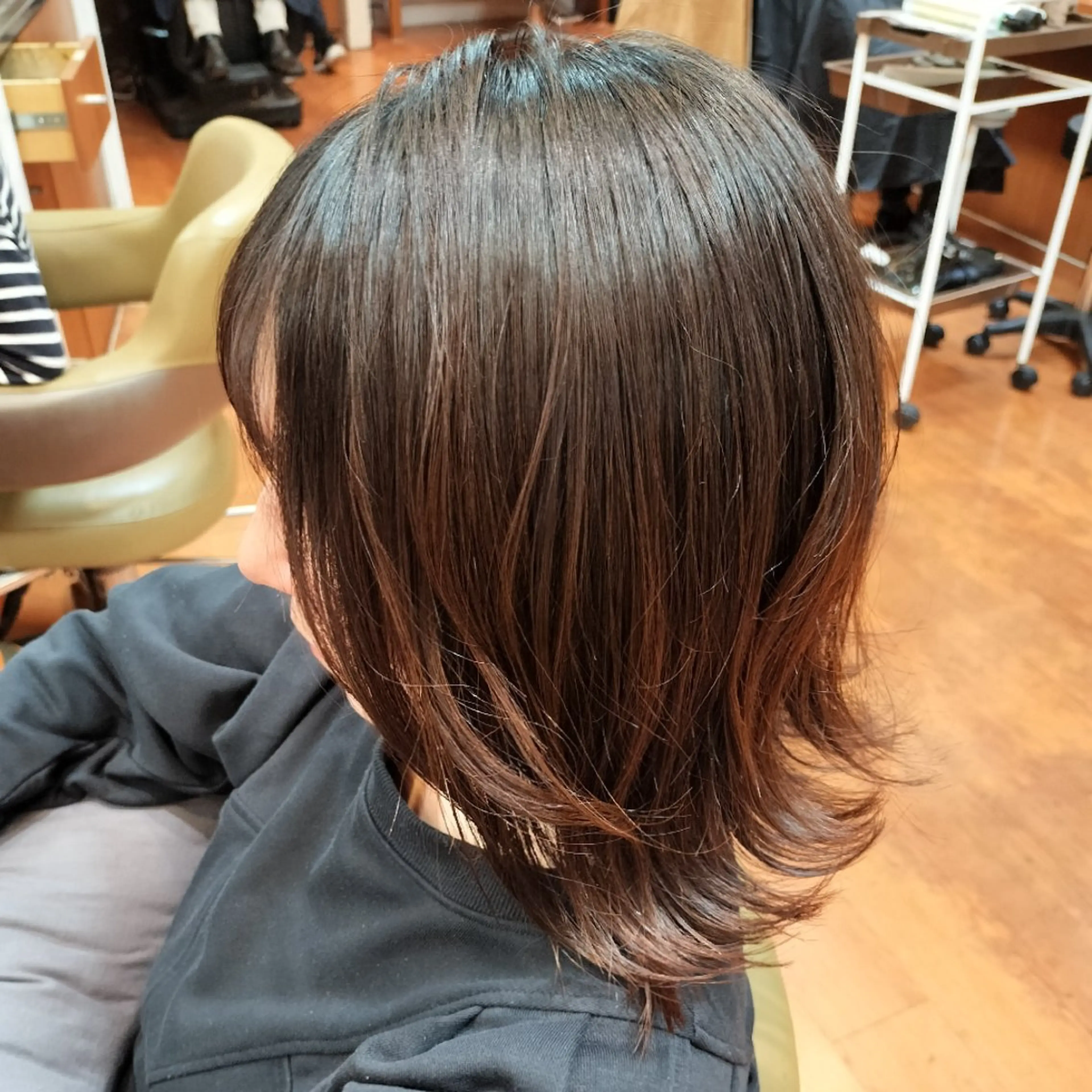 ミディアム 外ハネヘア 太田 香織のヘアスタイル