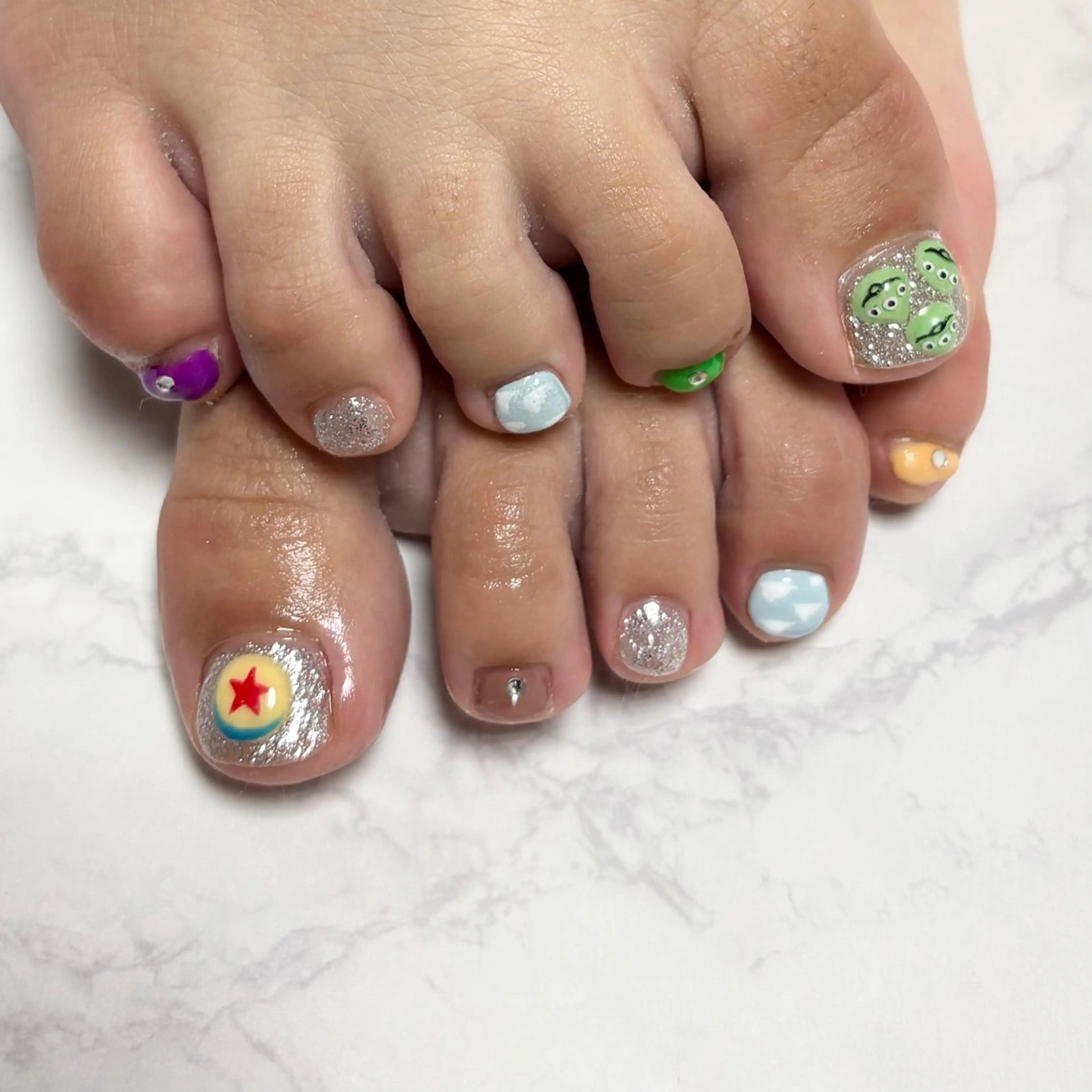 ネイル フットネイル FELICE ﾌｪﾘｰﾁｪのネイルデザイン