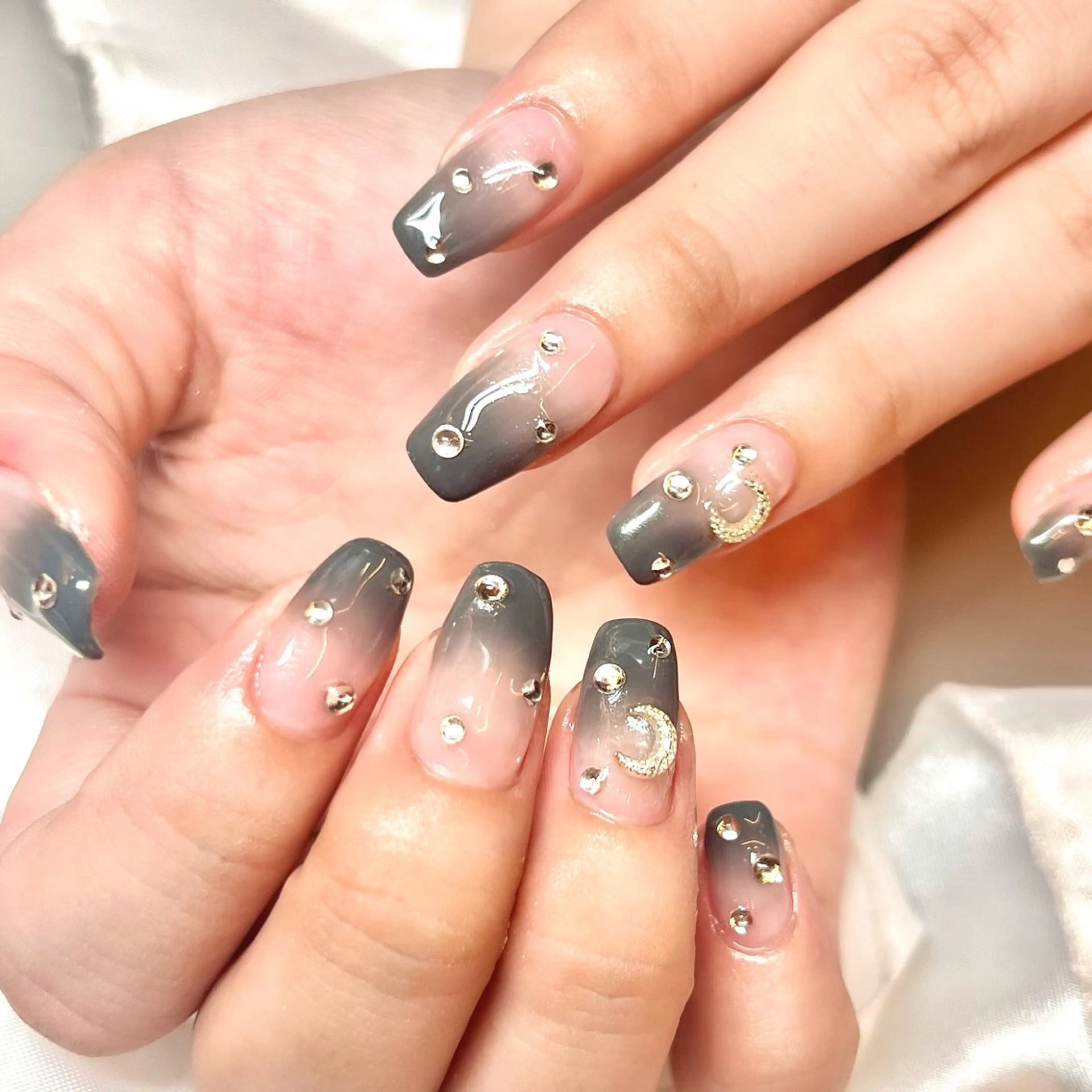 ネイル アートネイル オーロラネイル べっ甲ネイル ジェルネイル 韓国ネイル ハンドネイル clover nailのネイルデザイン