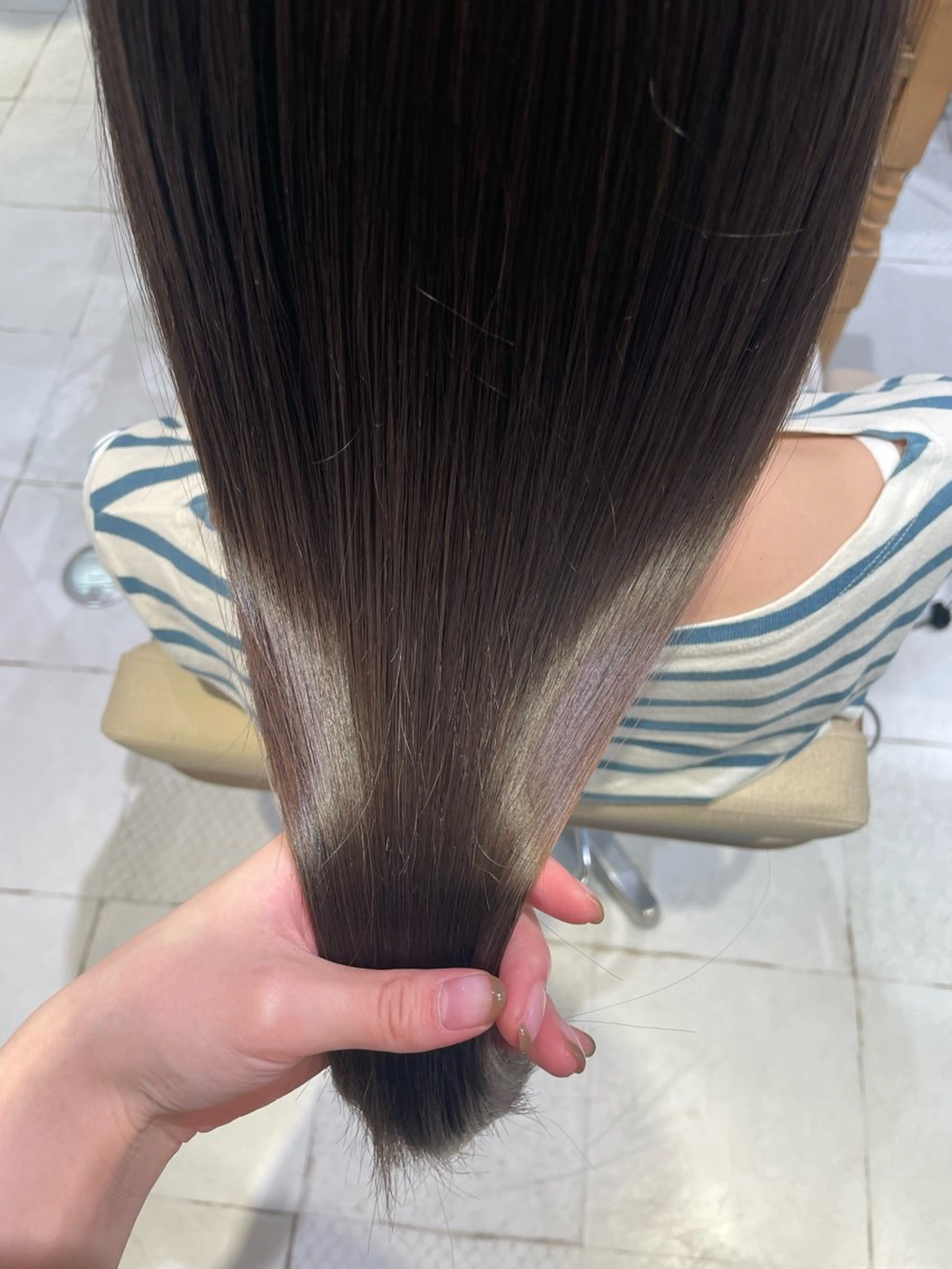 ロング カット ヘアカラー トリートメント Sana 🦢のヘアスタイル