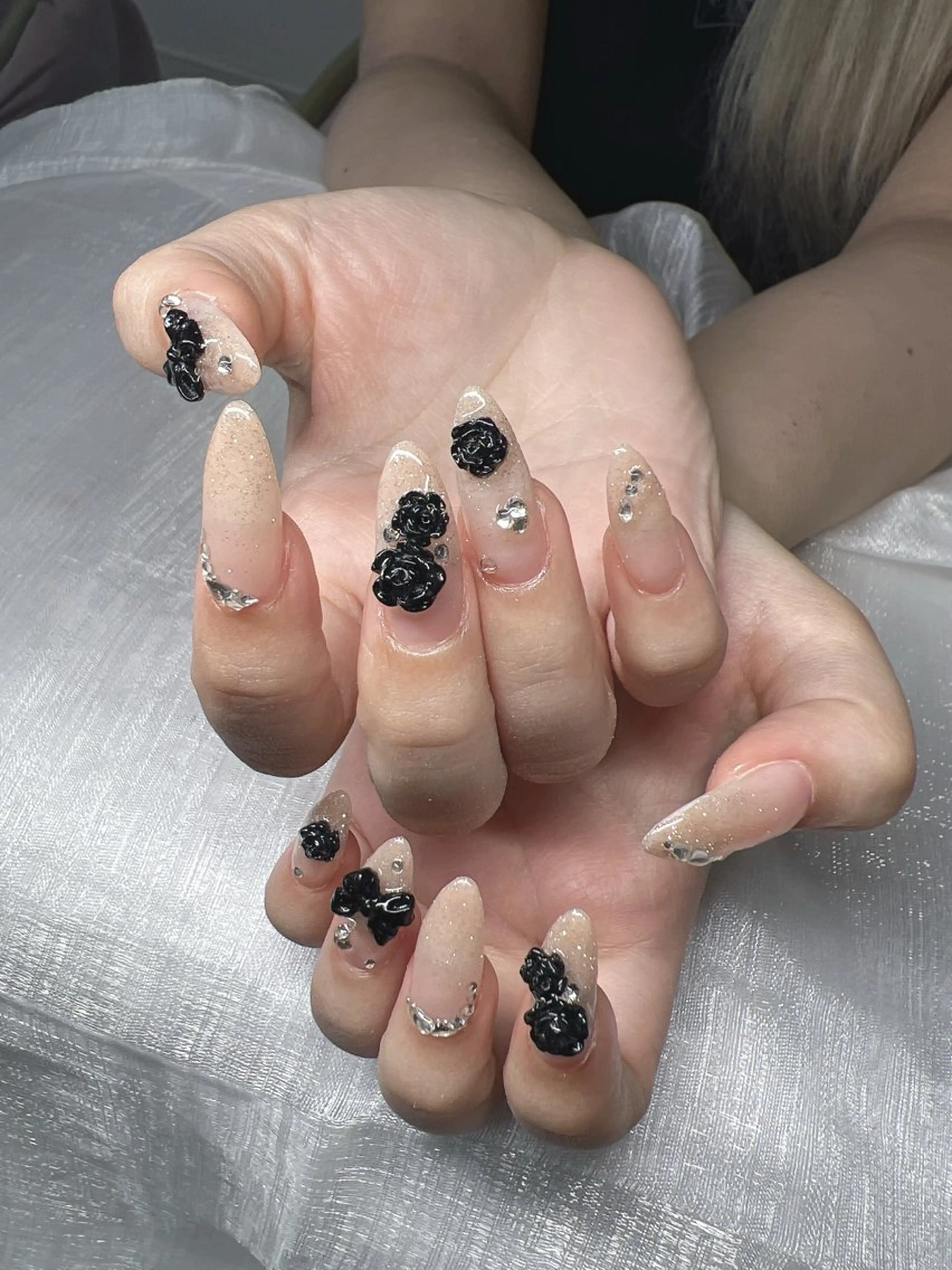 ネイル ハンドネイル Lee Nailsのネイルデザイン