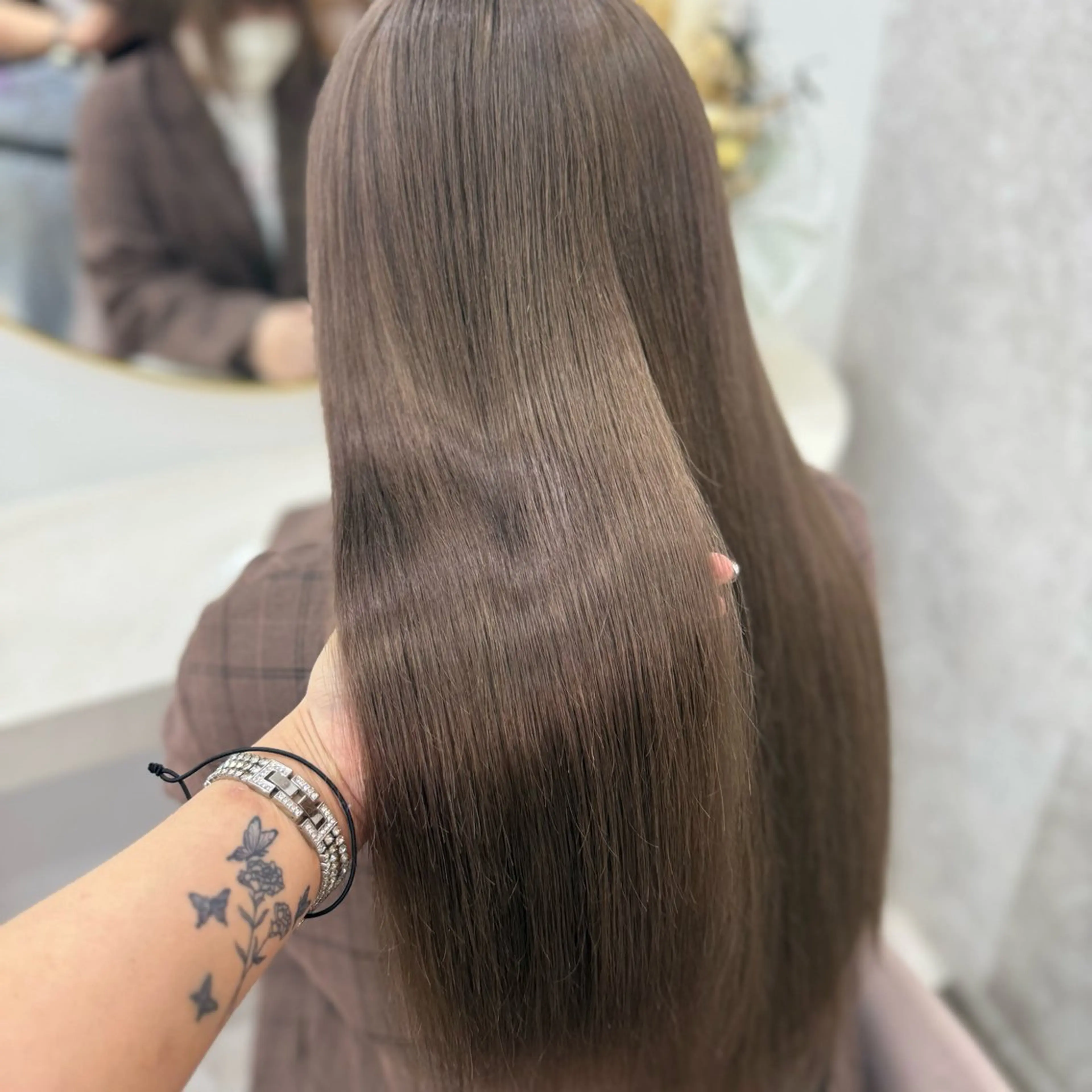 ロング ヘアカラー 🎀ikuno🎀 Lovis 🫧艶髪のヘアスタイル