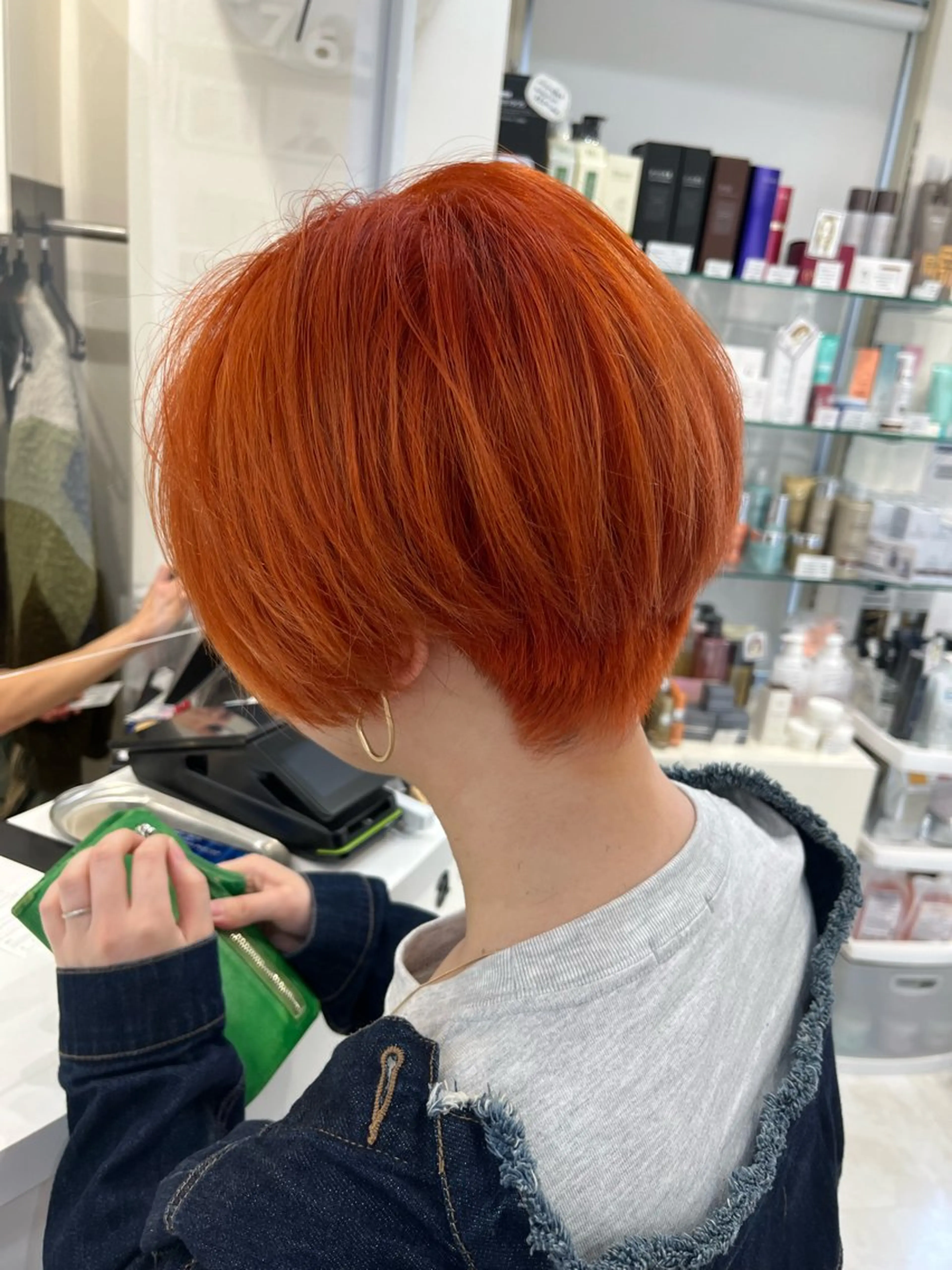 ミディアム カラー オレンジ カット ヘアカラー 山森 大地のヘアスタイル