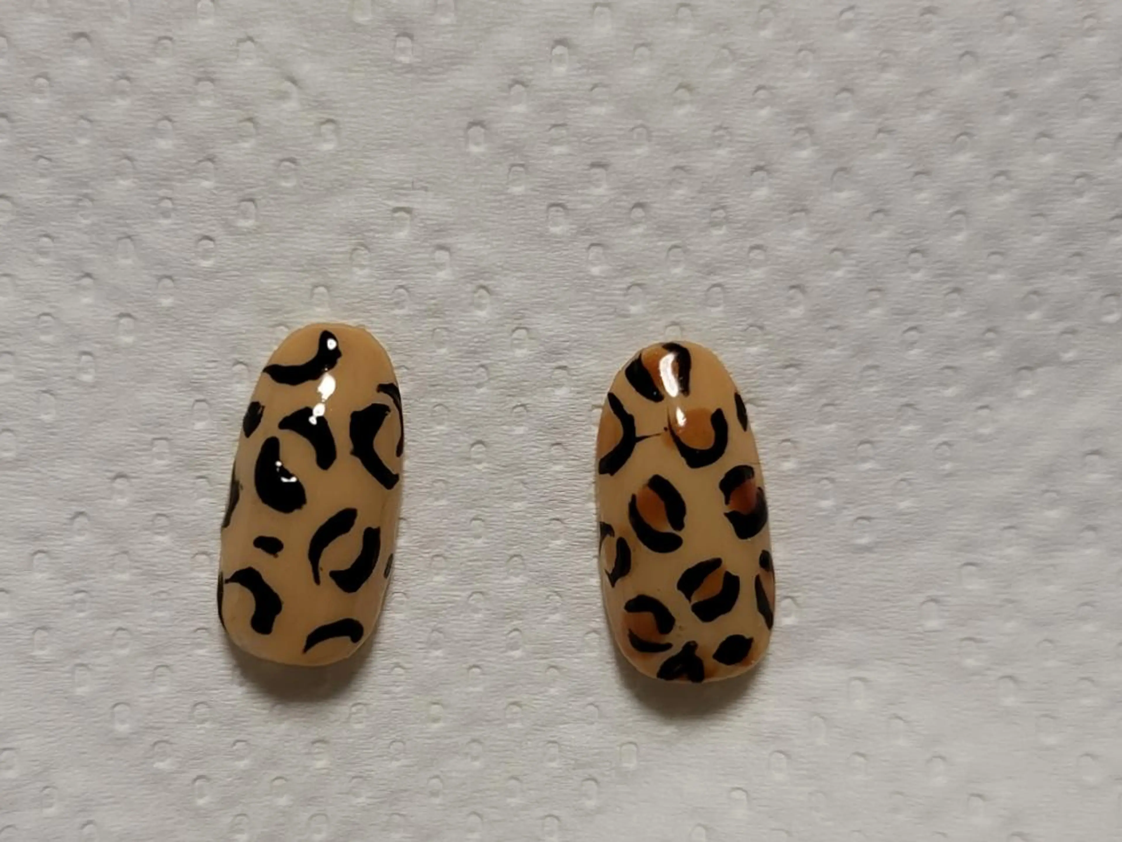 ネイル アニマル柄 nail イロドリのネイルデザイン