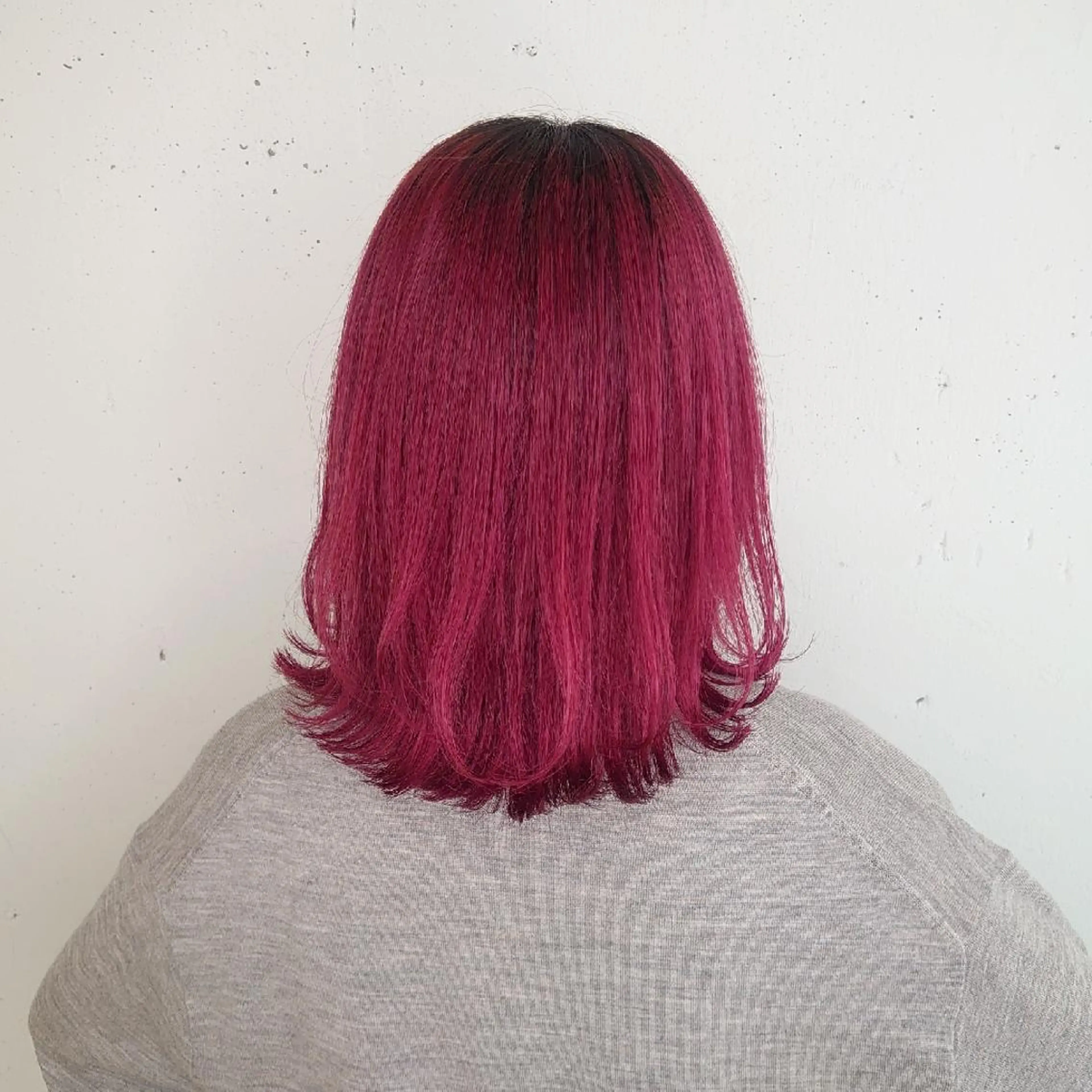 ミディアム カラー ボルドーカラー レッドカラー カット ヘアカラー E Komo hair所属・Wow❕E Komo hair 永井一輝のヘアスタイル