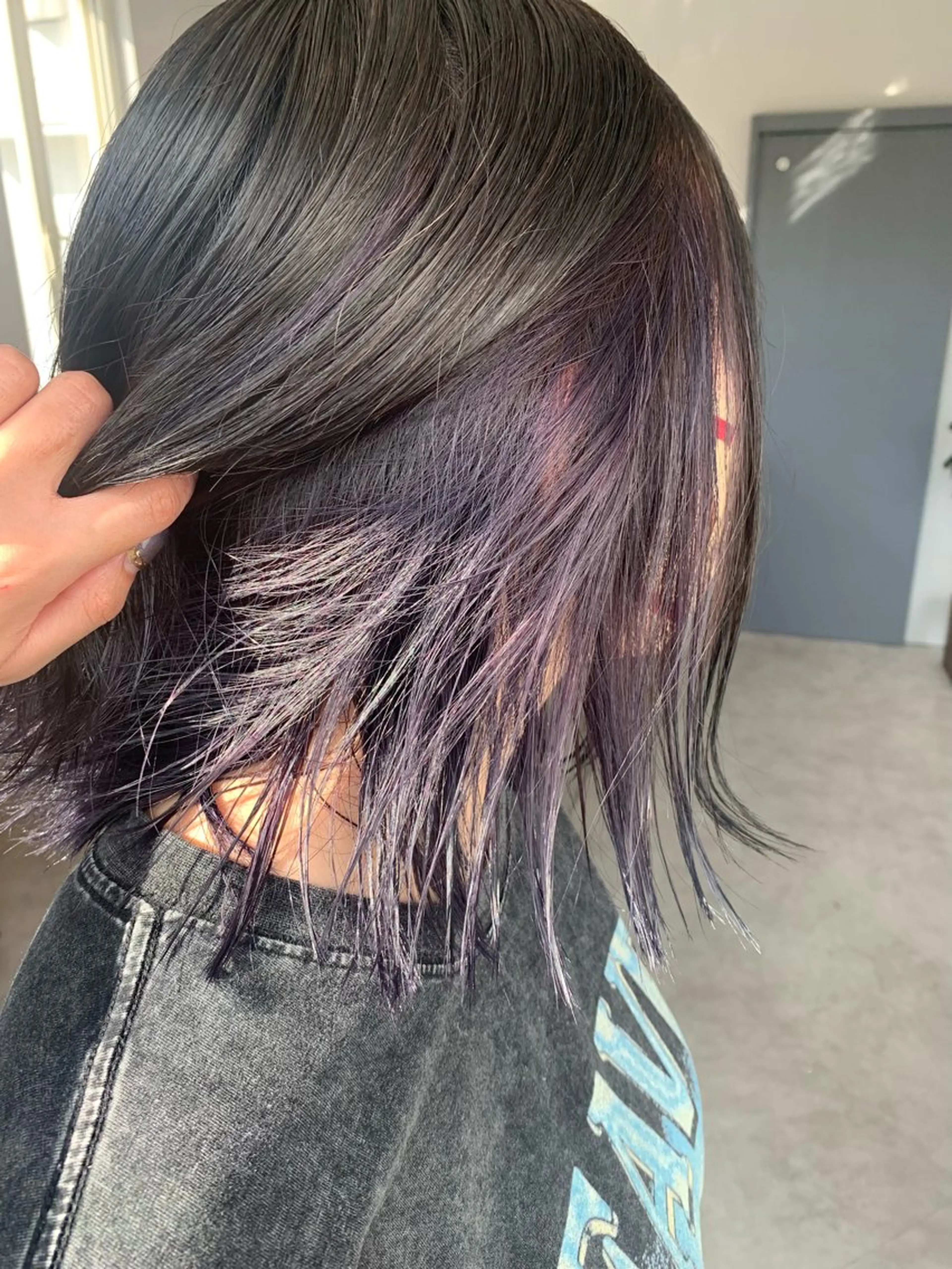 ミディアム カラー YOMU SUZUのヘアスタイル