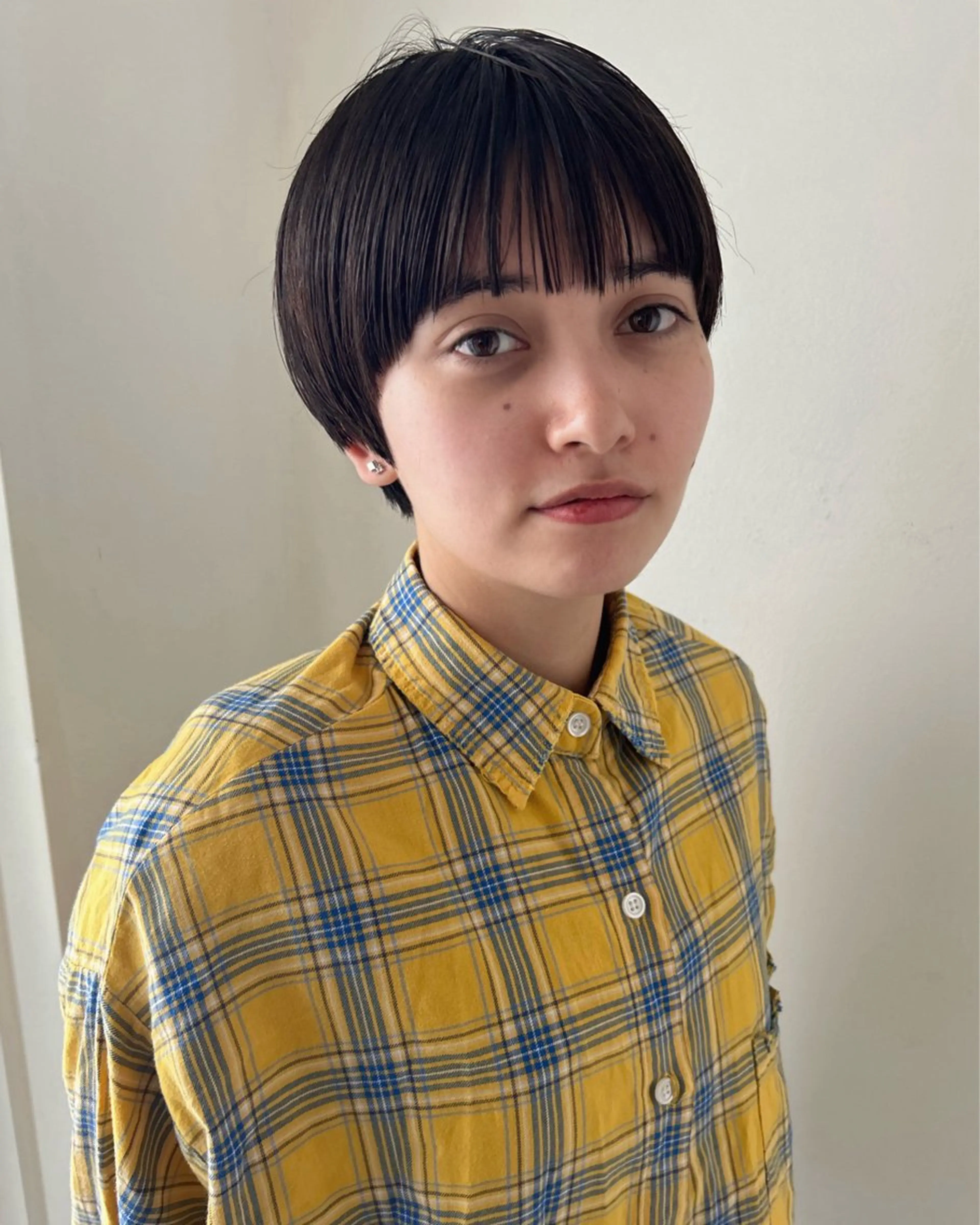 ショート カラー ショートヘア カット ヘアカラー トリートメント Loom.所属・村上雅人 ナチュラルモードのヘアスタイル
