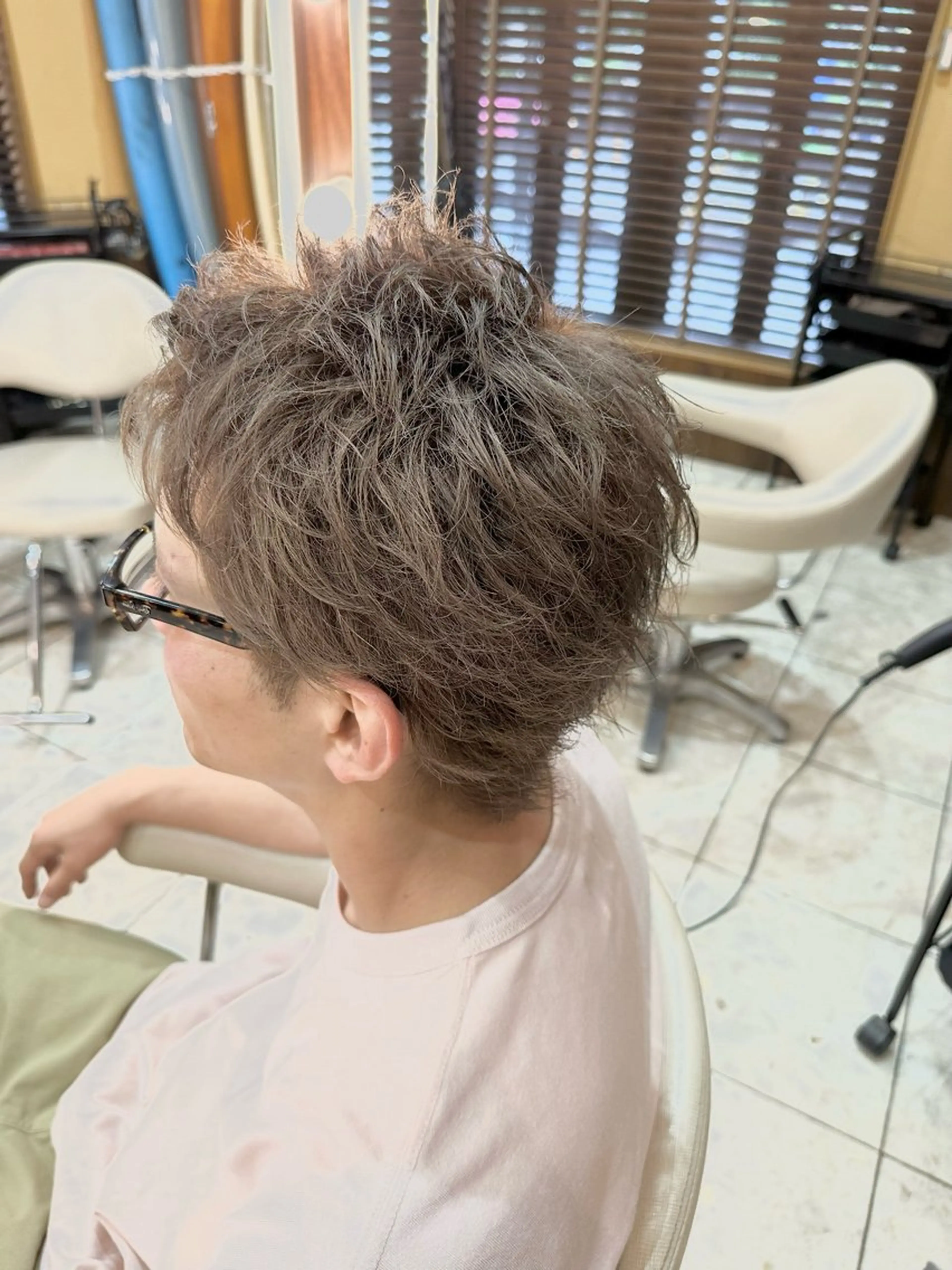 ショート カラー メンズ カット ヘアカラー 倉持 誠也　フェザーパーマのヘアスタイル