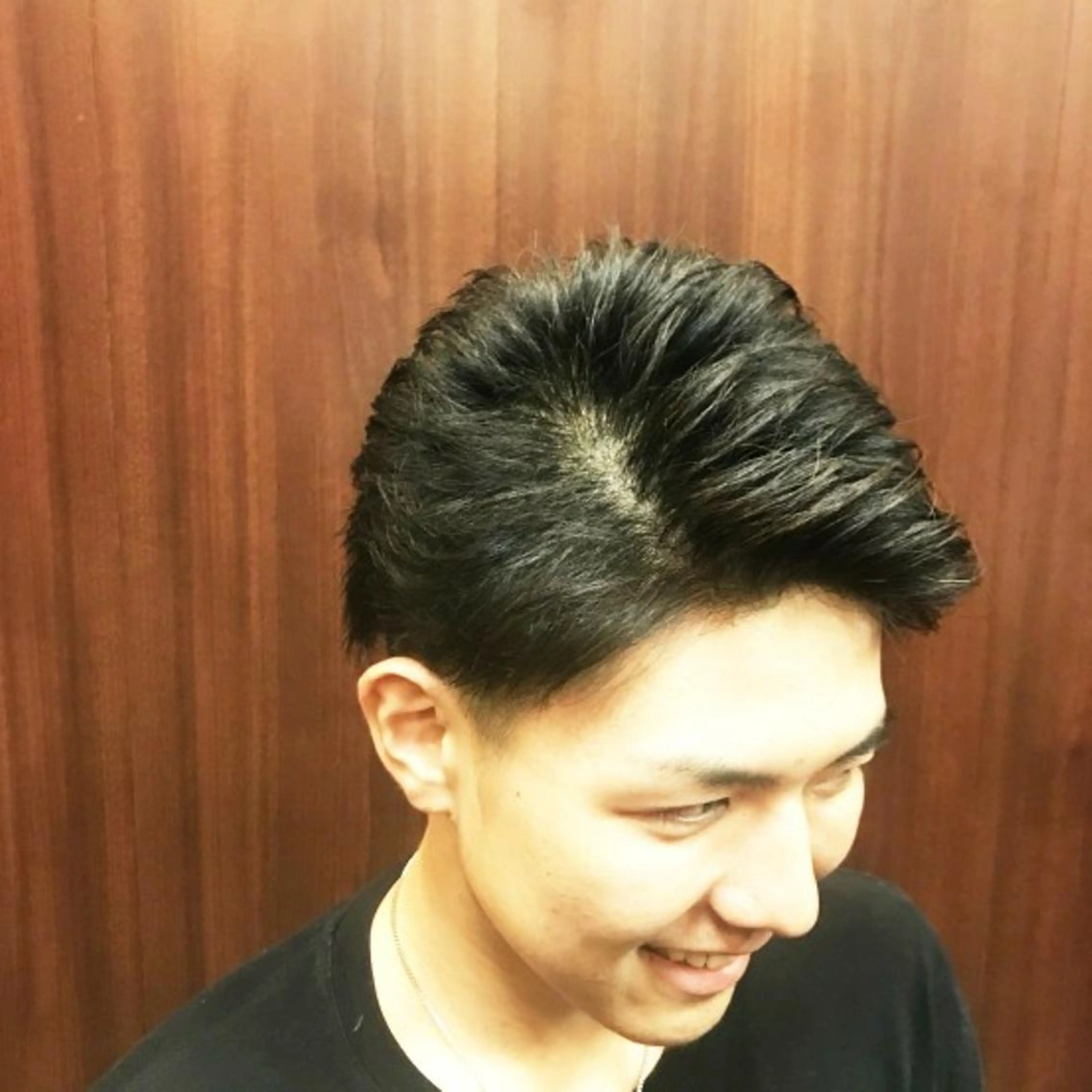 ショート BroTokyo 有楽町アシスタントのヘアスタイル