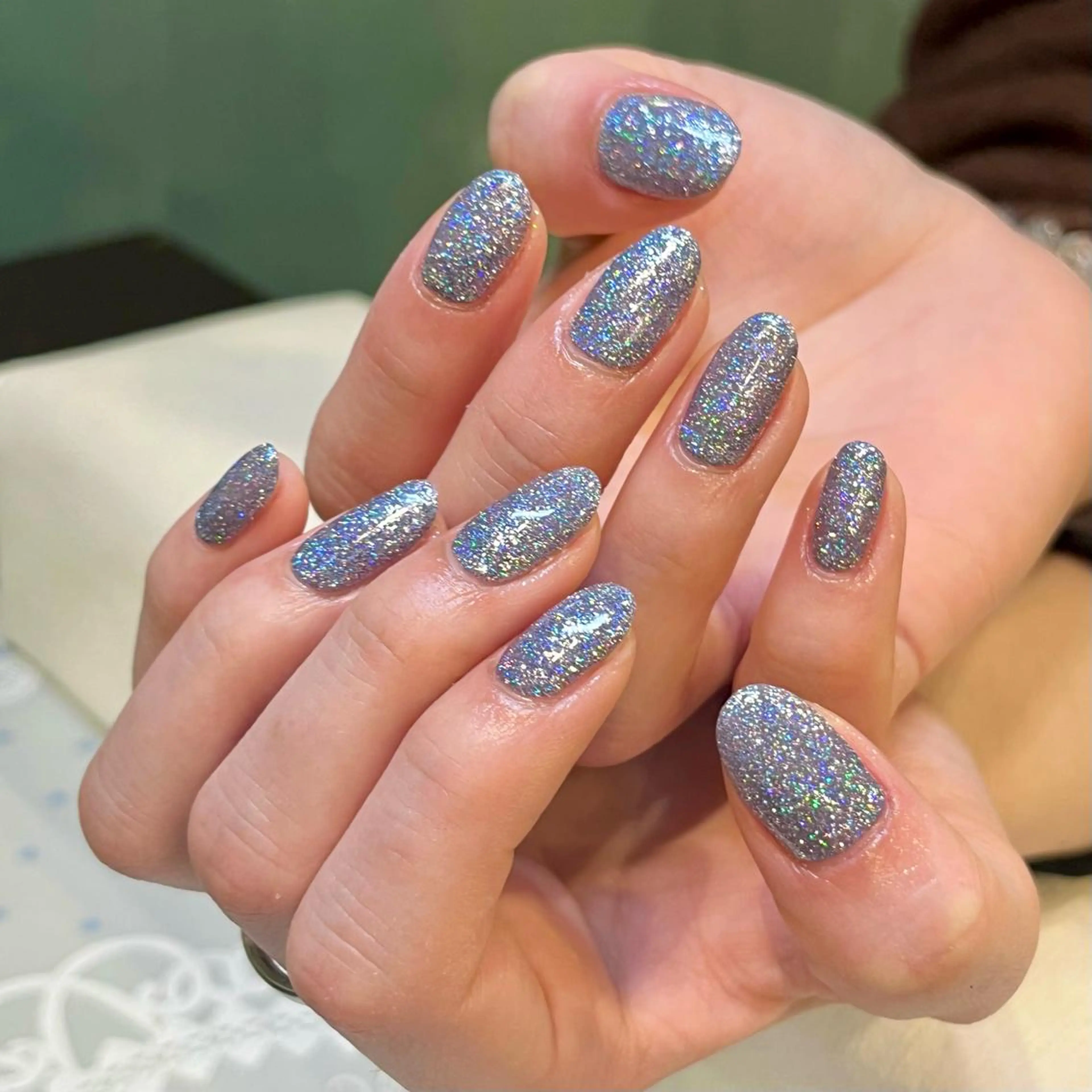 ミディアム カラー ネイル アートネイル オフィスネイル ワンカラーネイル ショートネイル ネイルサロン リリーブランシュ所属・森 瑞紀のネイルデザイン