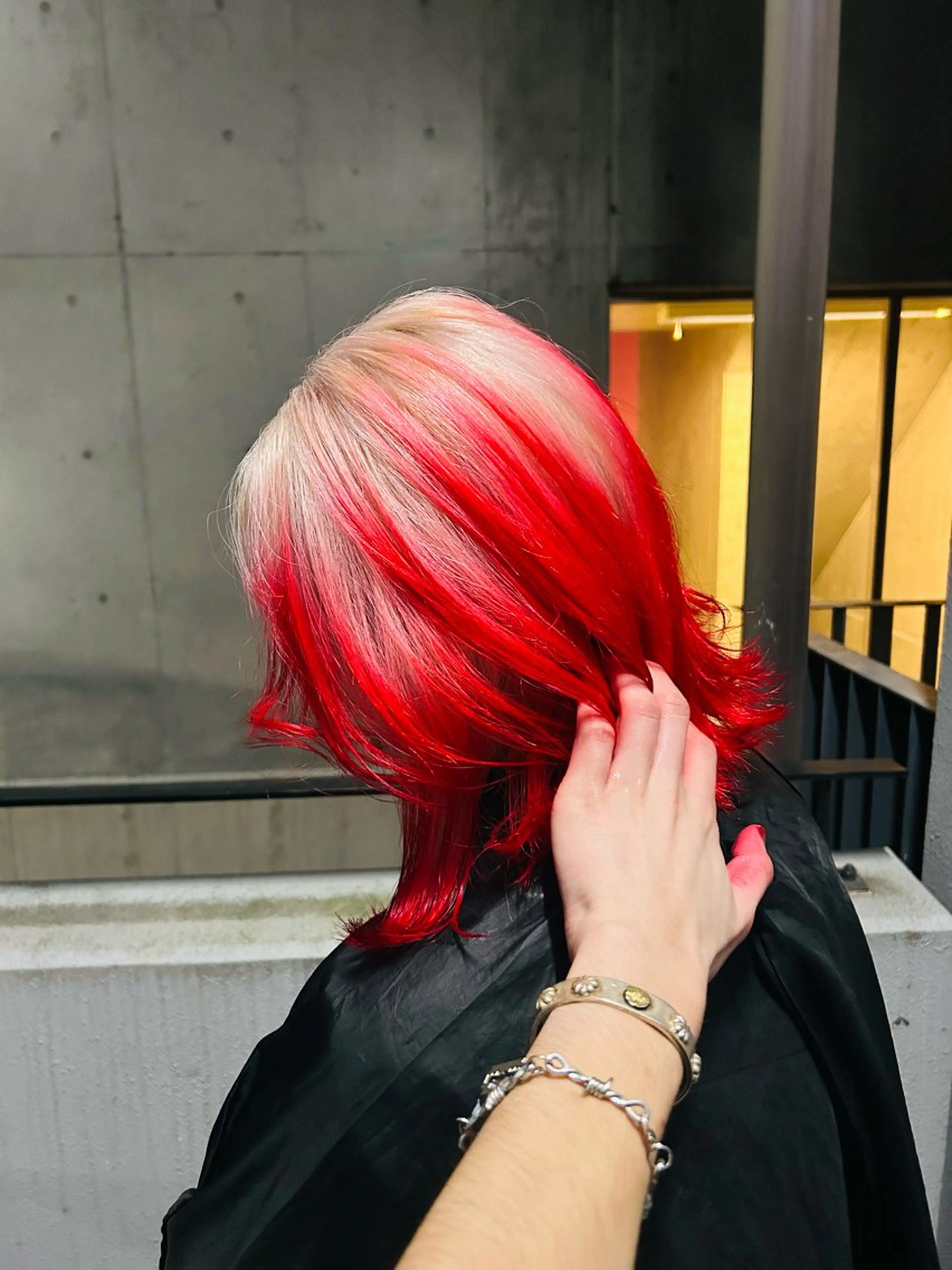 ロング カラー ヘアカラー エフェクトブリーチ／ レイヤーカット／翔のヘアスタイル