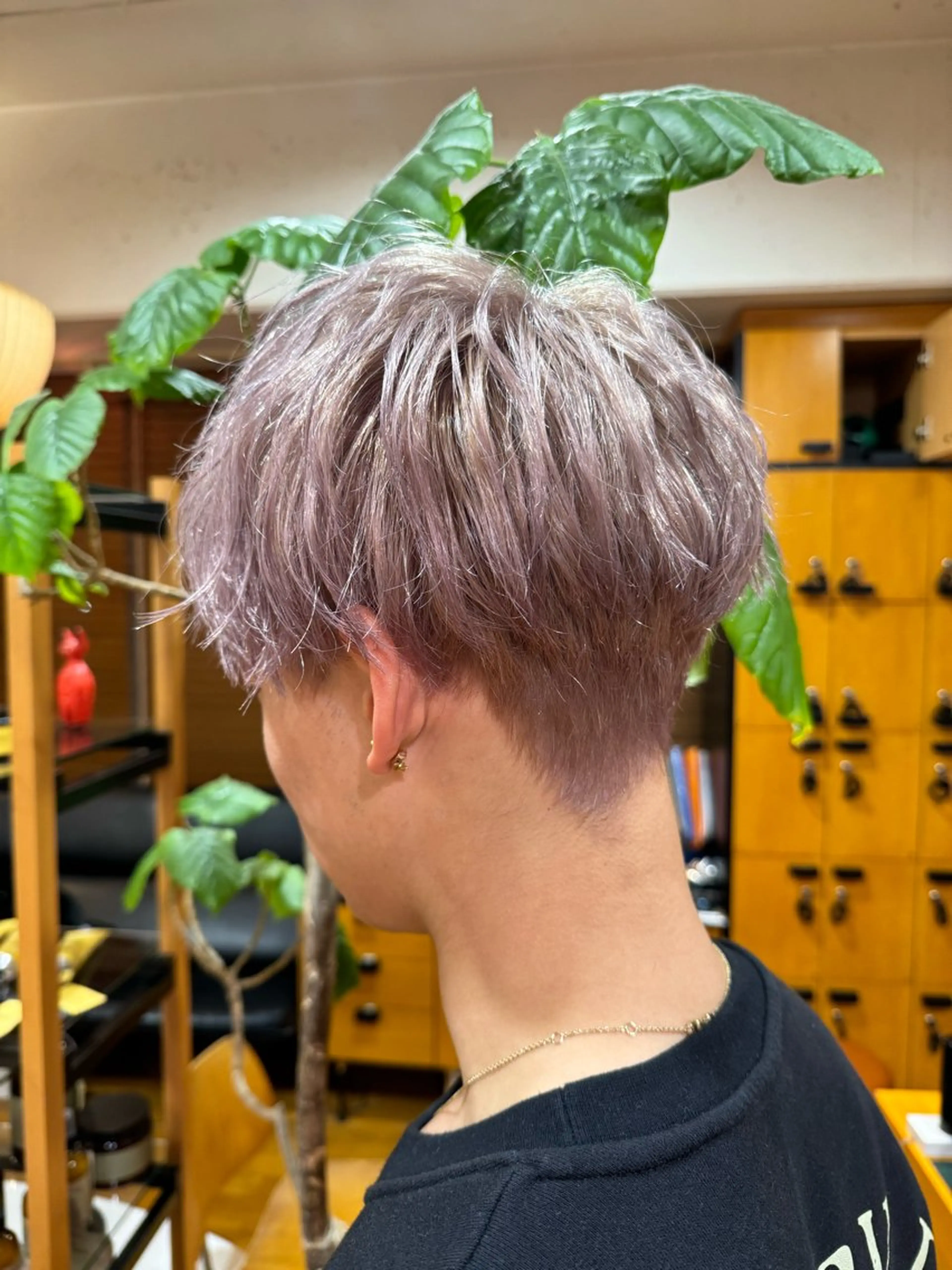 カラー メンズ ピンクカラー ホワイトピンク miyu ボブモデル募集中のヘアスタイル