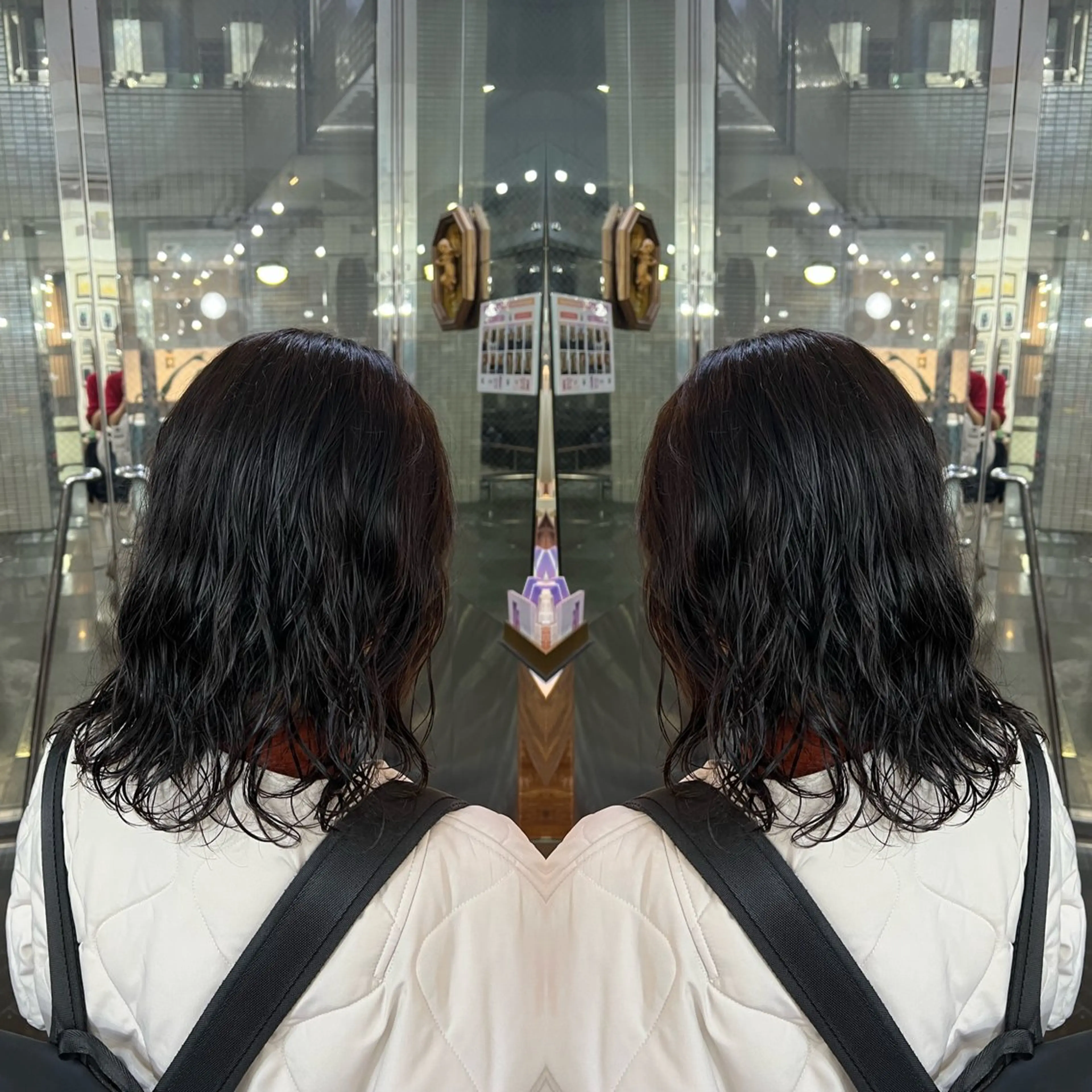 ミディアム カラー レイヤー/ボブ/ ミニボブ/AOIのヘアスタイル