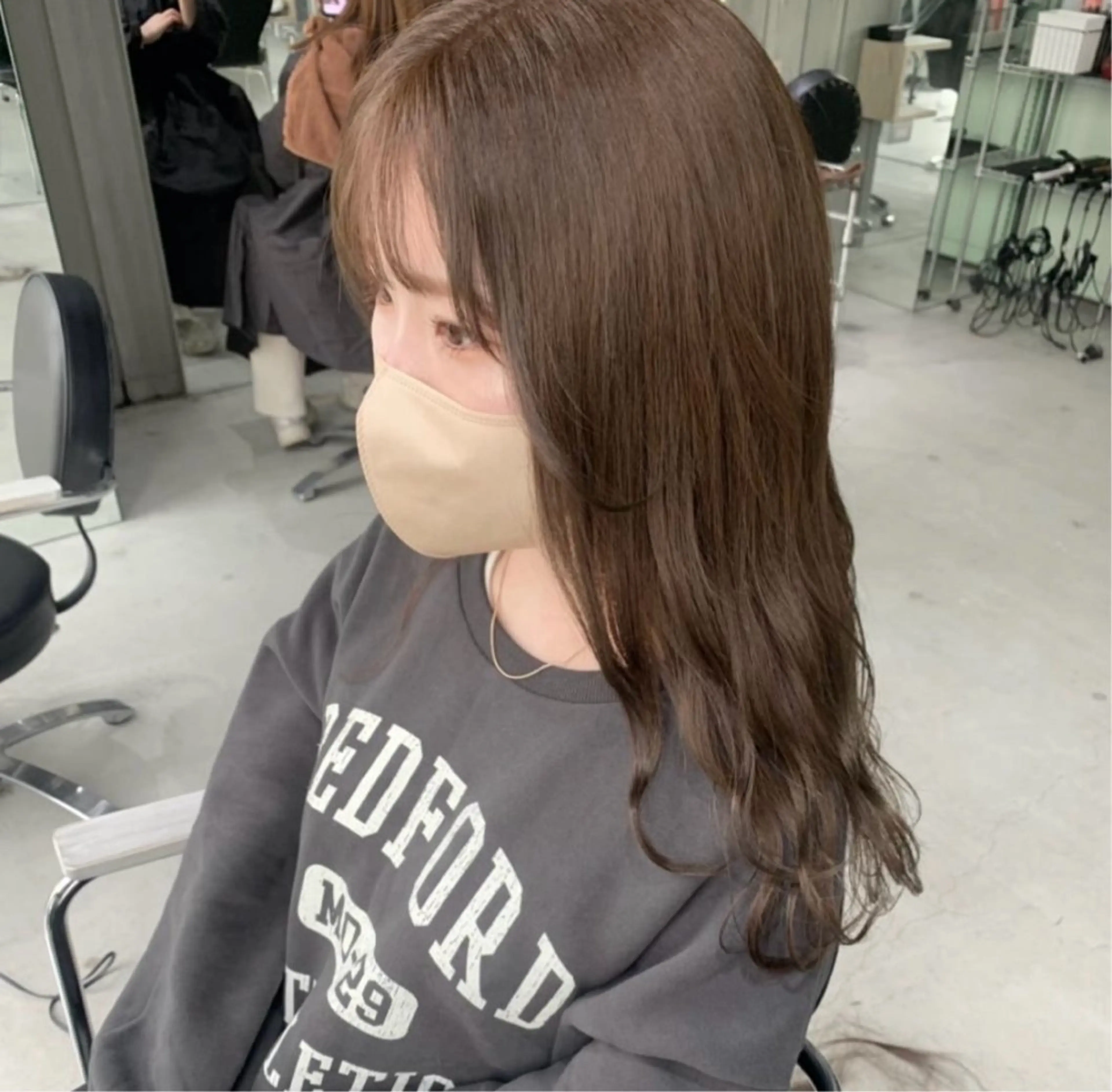 ロング カラー ベージュカラー ブリーチ ヘアカラー トリートメント 暖色/まろベージュ/ シカタユウカのヘアスタイル