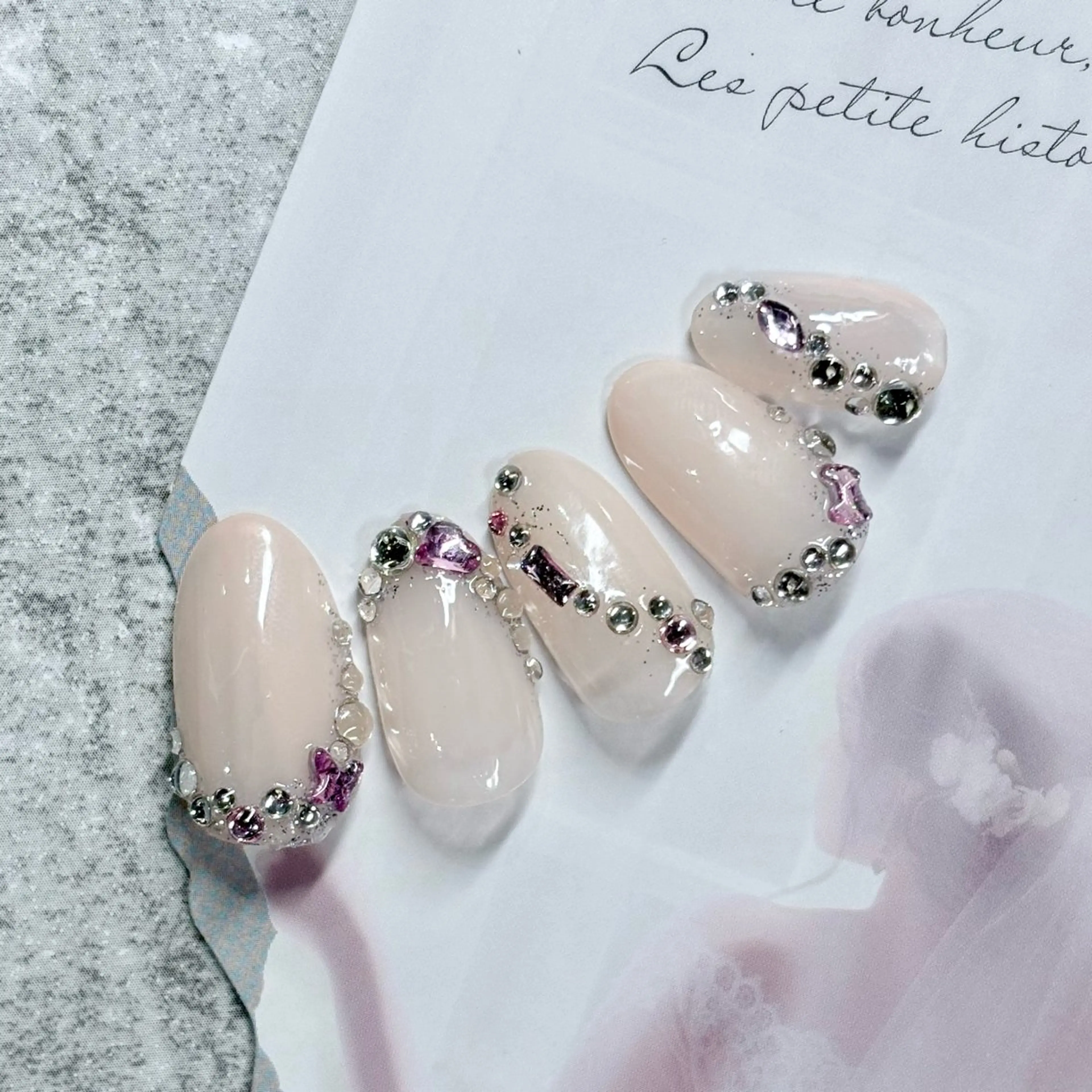 ネイル ジェルネイル マットネイル ブライダルネイル ハンドネイル みんなのネイルサロン IRiS所属・一人ひとりに寄り添う 施術🌈IRiS🪽のネイルデザイン