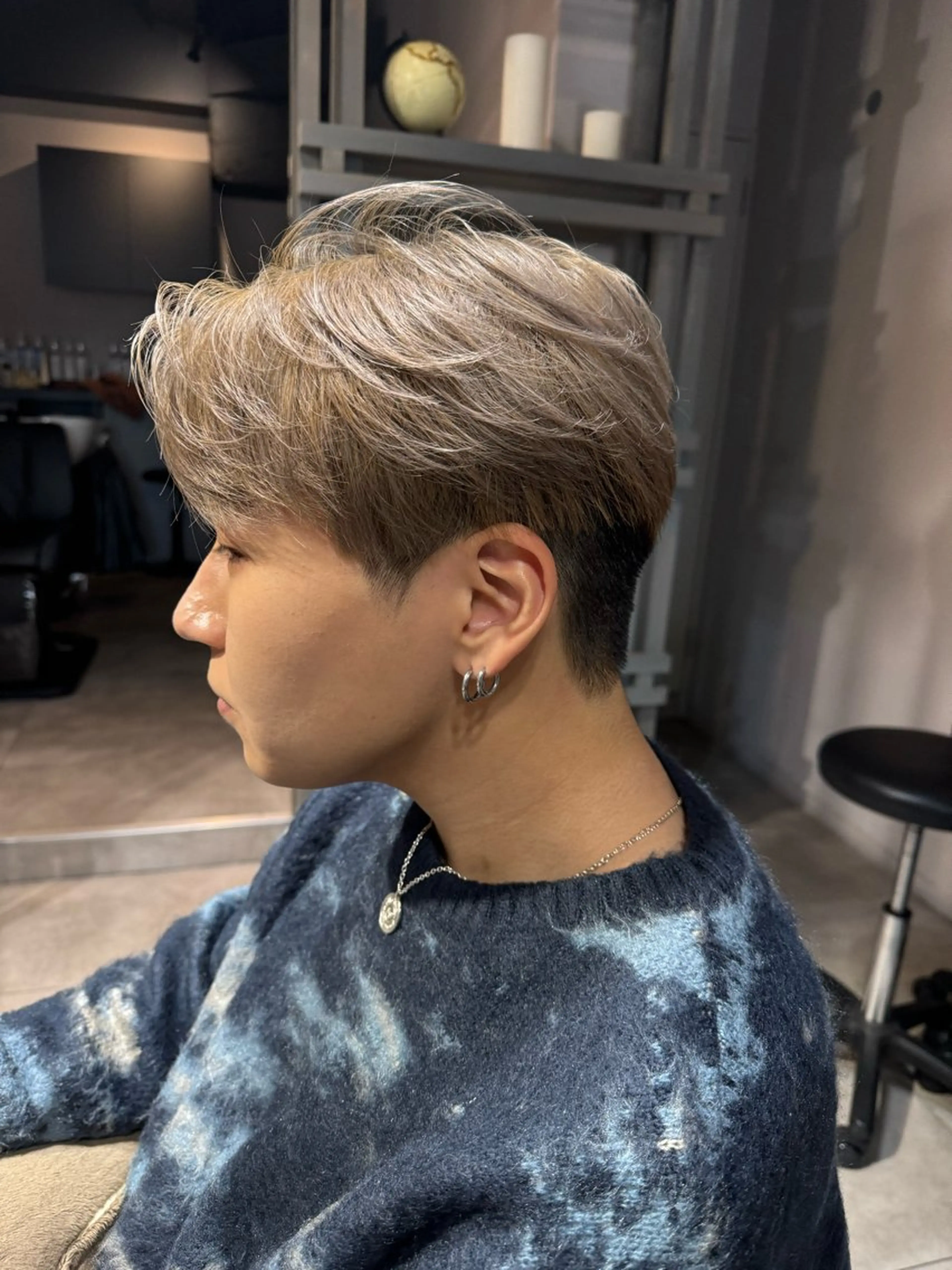 ミディアム メンズ メンズブリーチ ヘアカラー トリートメント Dxxxx III所属・オシャレ女性目線の 大人メンズ❁⃘*.ﾟのヘアスタイル