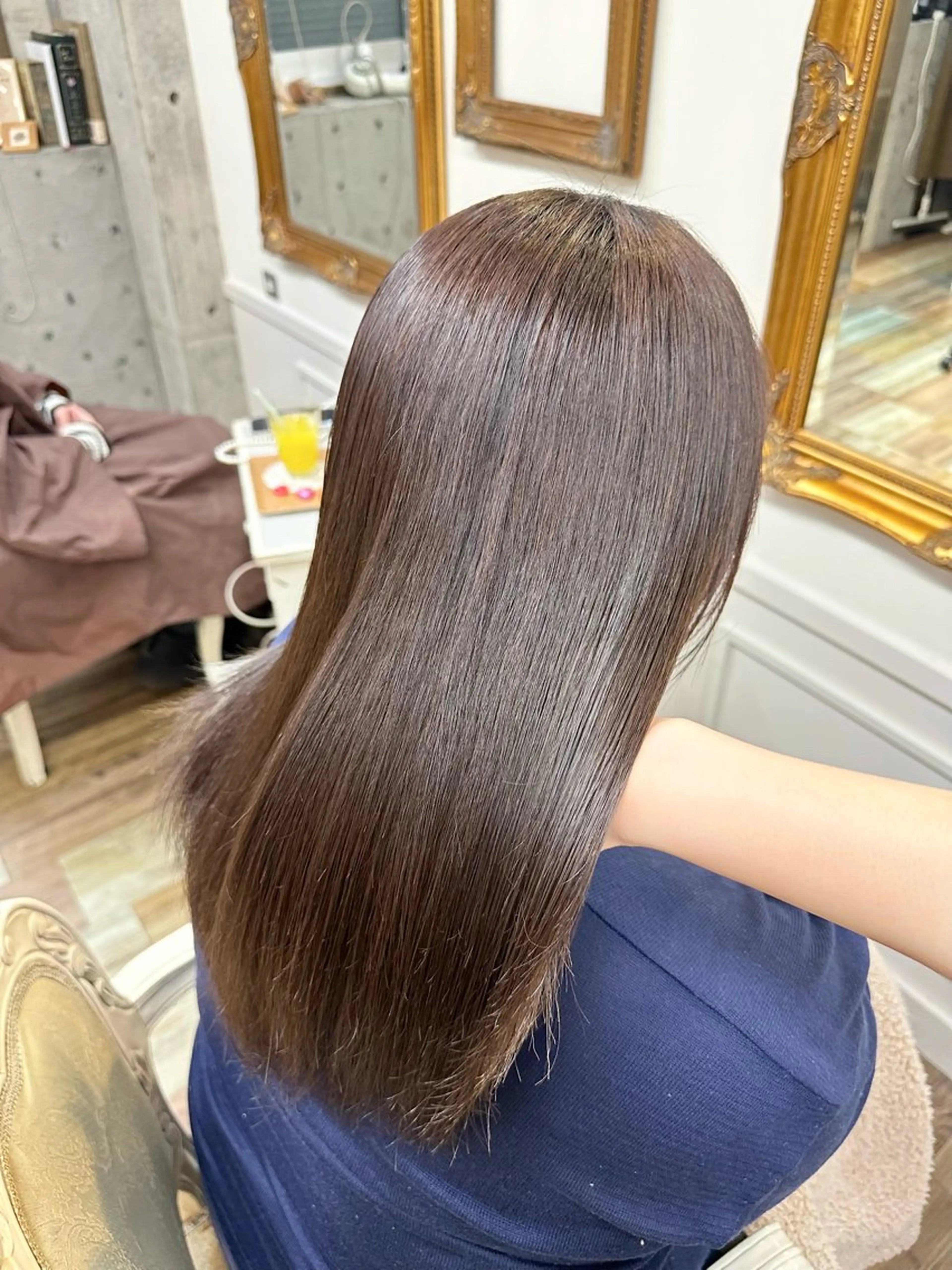ロング 柴田 すず花のヘアスタイル
