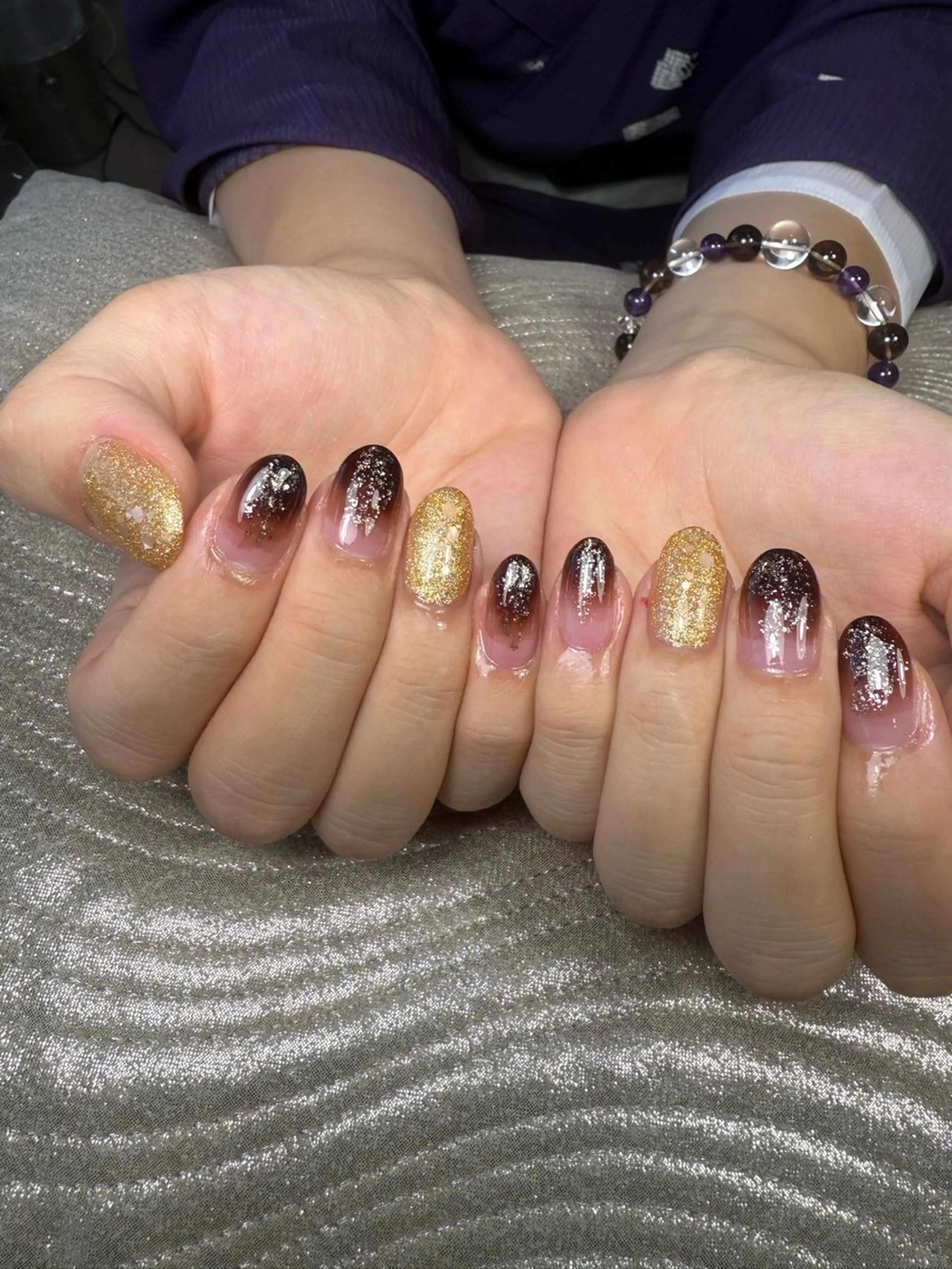 ネイル アートネイル ブラウン フットネイル ジェルネイル ゴールド ハンドネイル salute本店 💜なかやまさちこのネイルデザイン