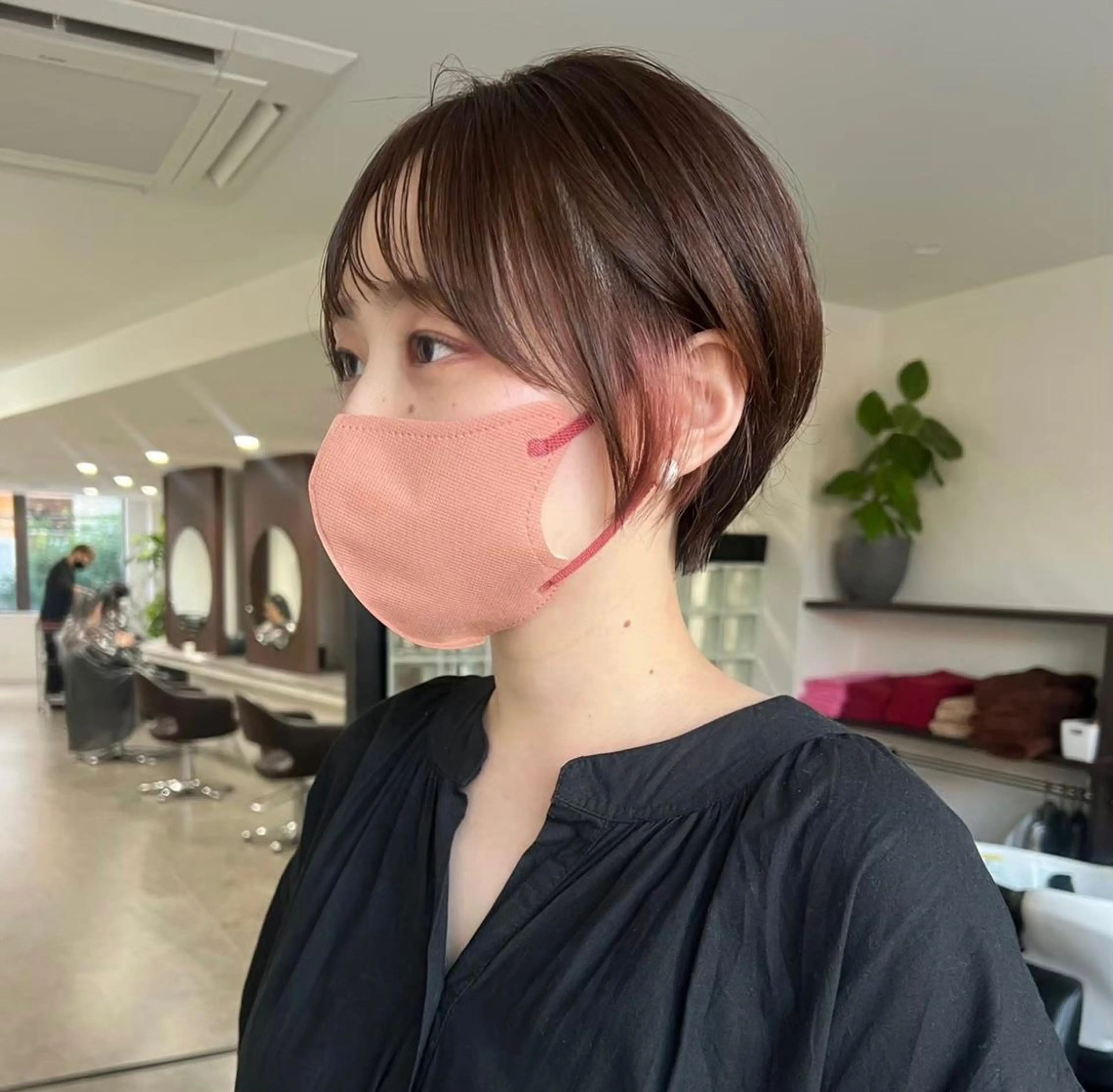 ショート ショートヘア カット タナカ レイヤのヘアスタイル